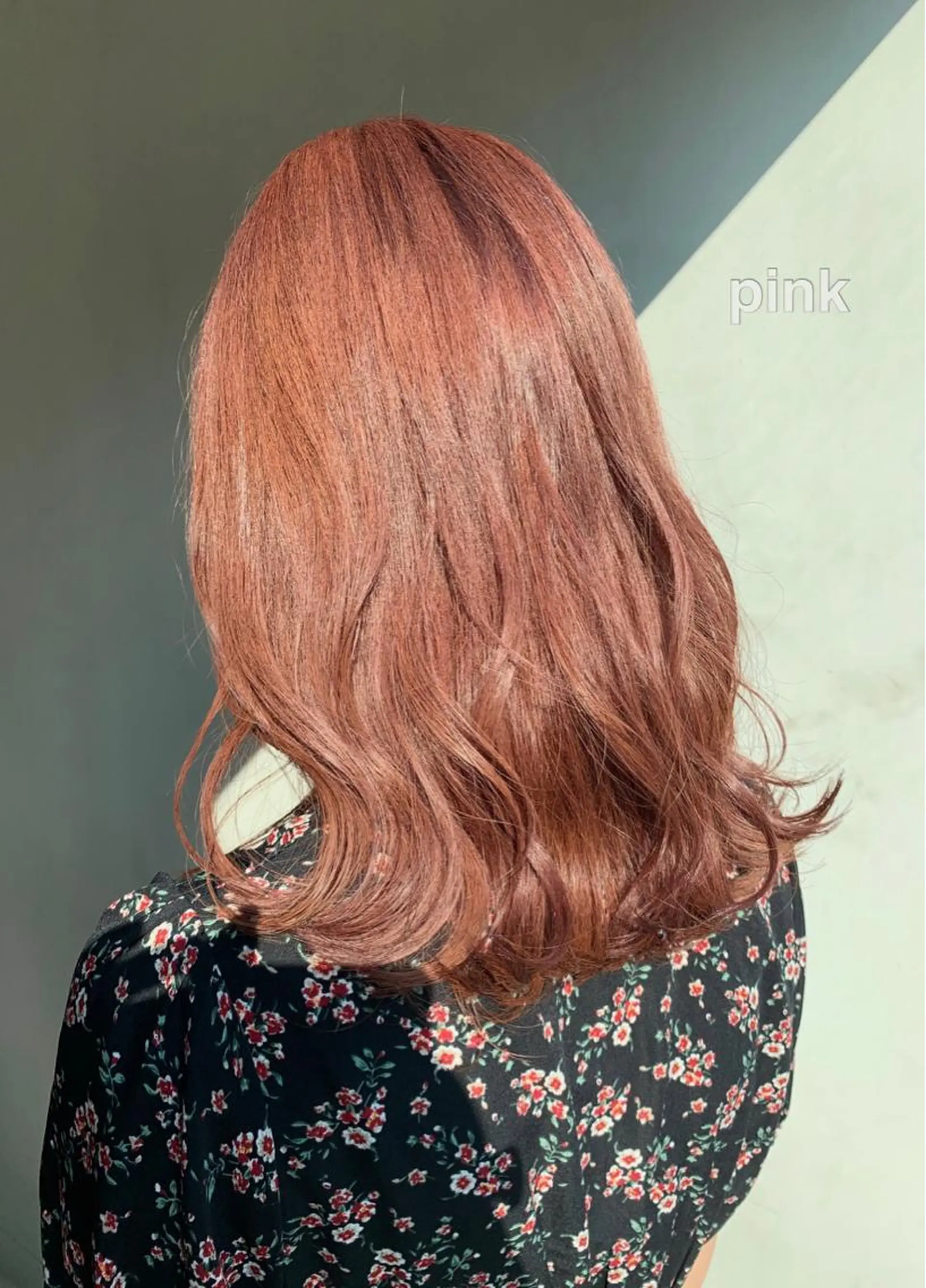 ミディアム yui .のヘアスタイル