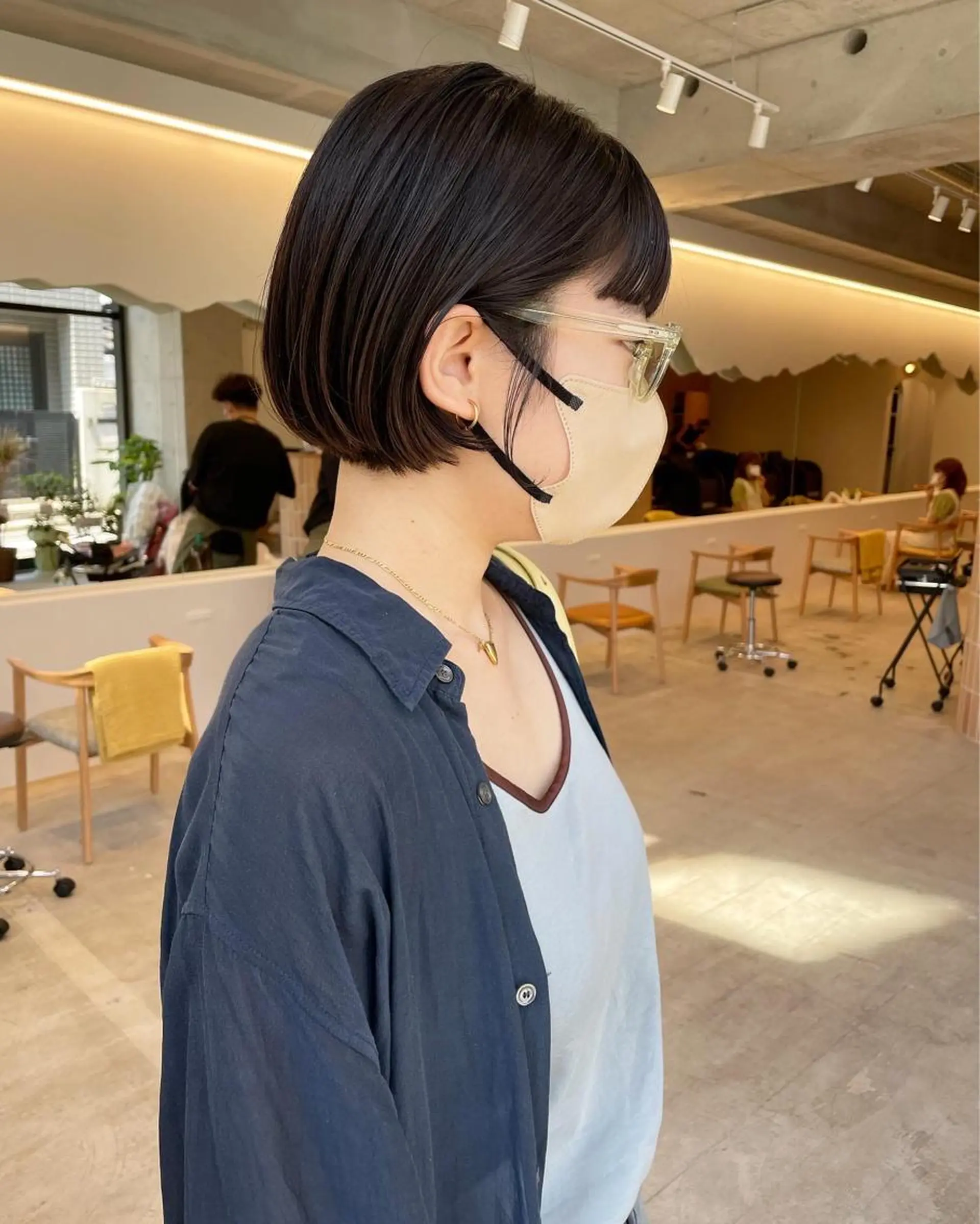 ショート カラー ヘアアレンジ ミニボブ/ブリーチ 🌈MISATOのヘアスタイル