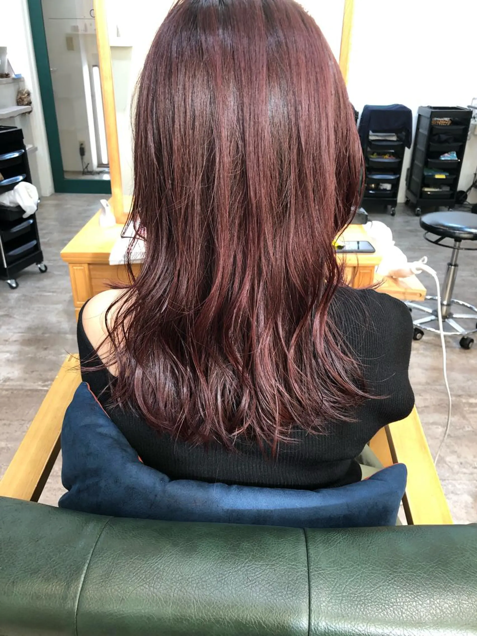 セミロング カラー 佐々木 政徳のヘアスタイル