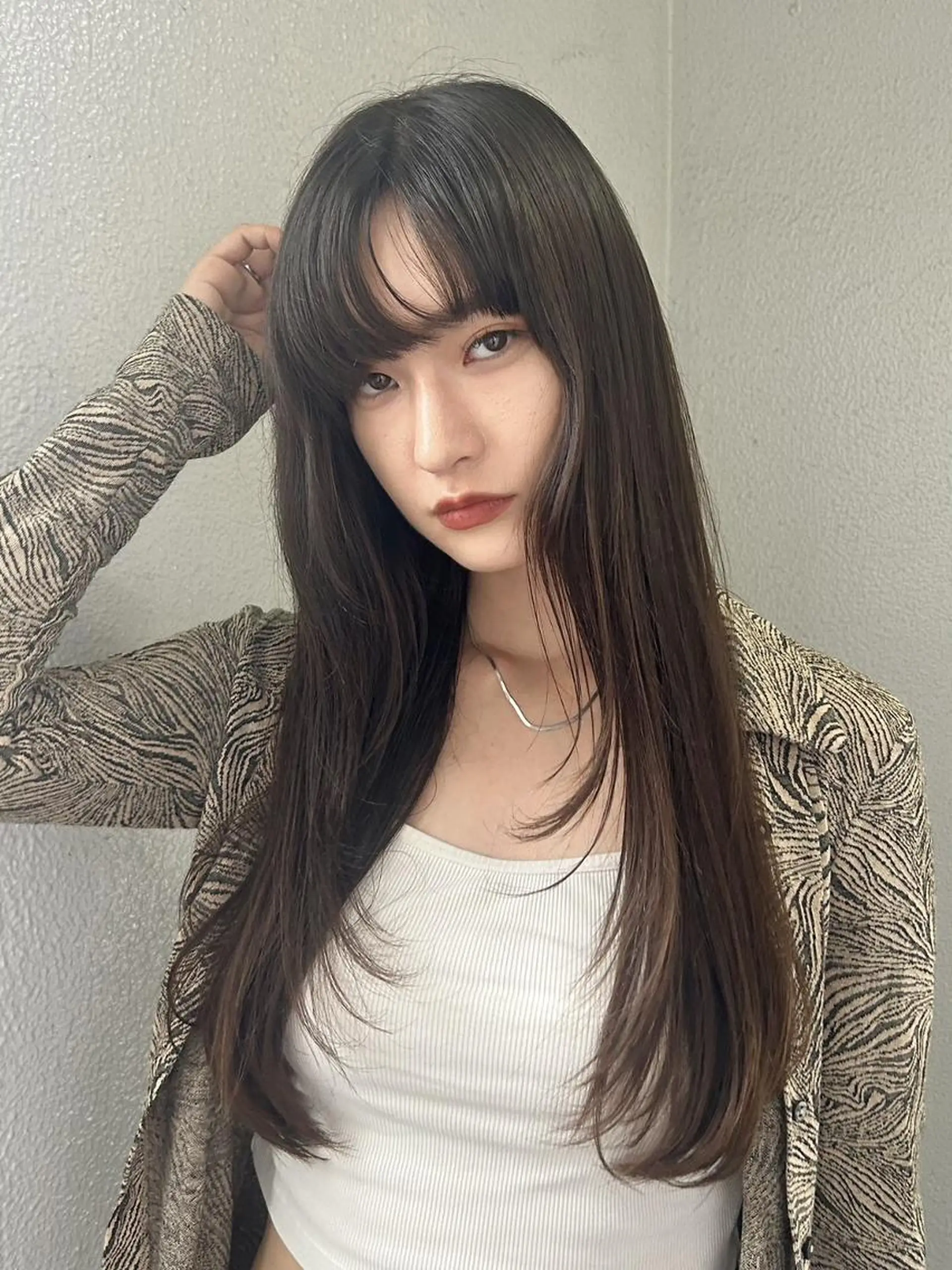 ロング カット 縮毛矯正 トリートメント 🌼U24 ヘアデザインラボのヘアスタイル