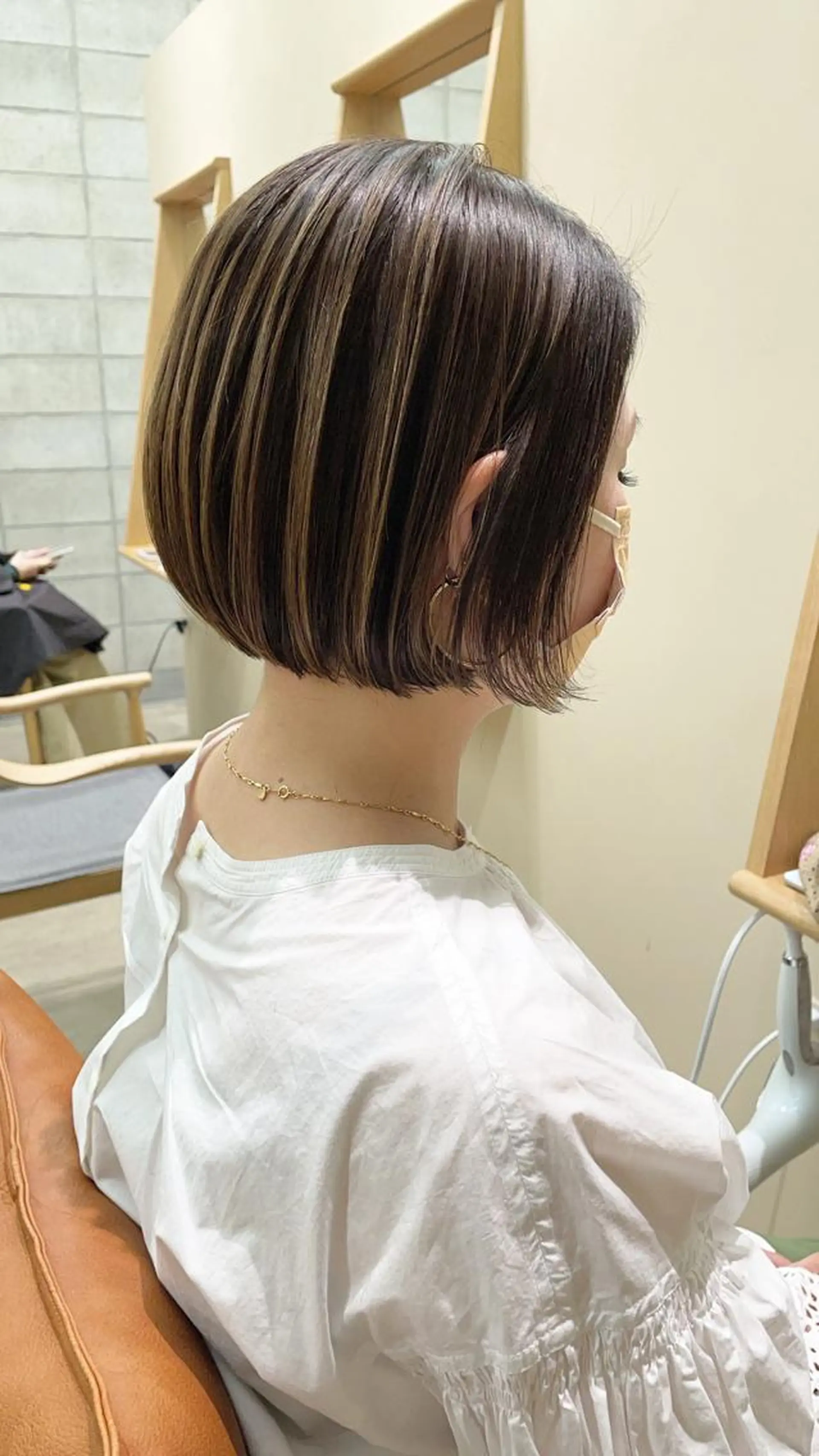 ショート ボブ ハイライト カット ヘアカラー トリートメント 後藤 勇樹のヘアスタイル