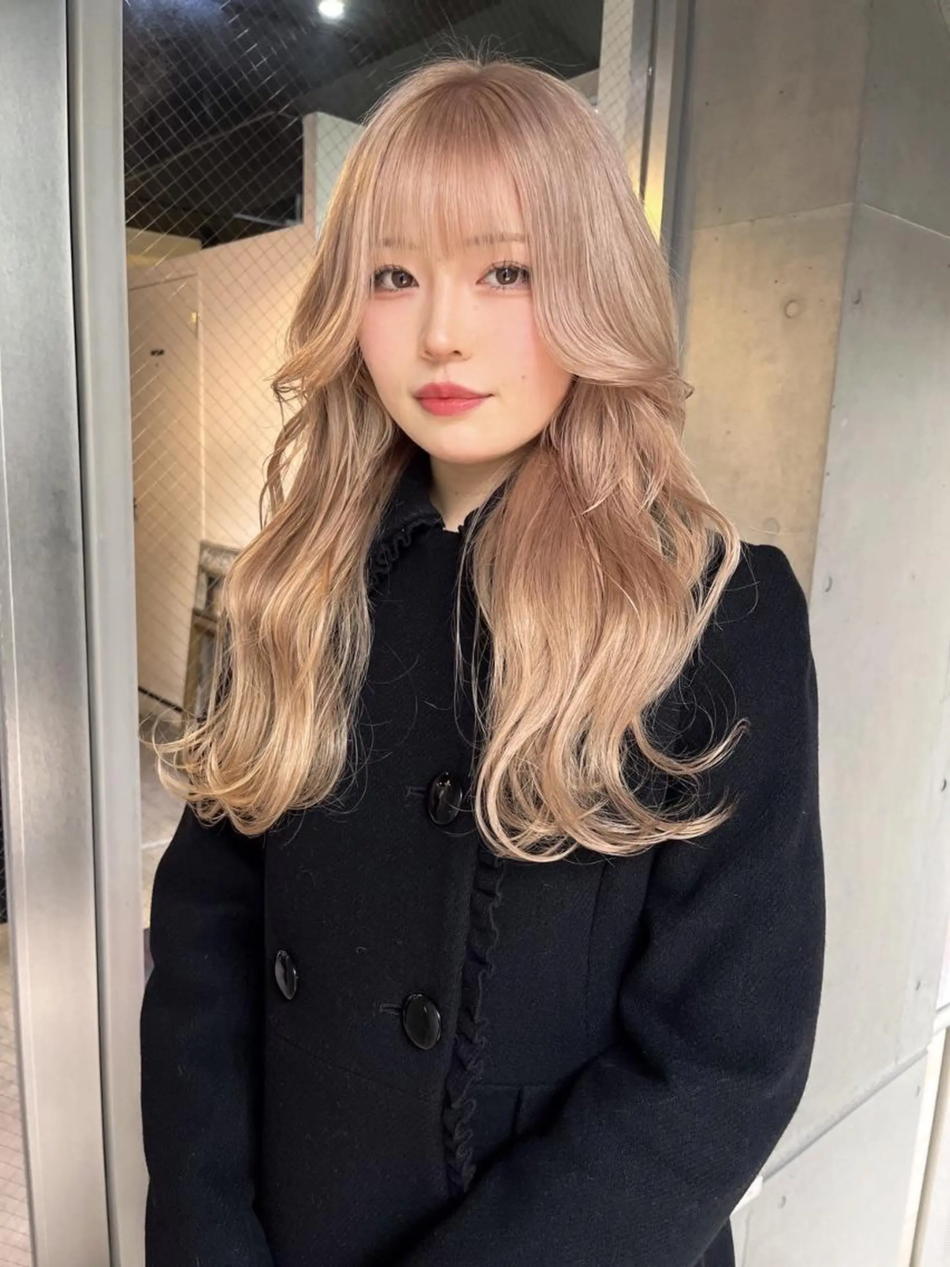 セミロング ヘアカラー トリートメント ARCANAブリーチ ダブルカラー🌟原宿のヘアスタイル