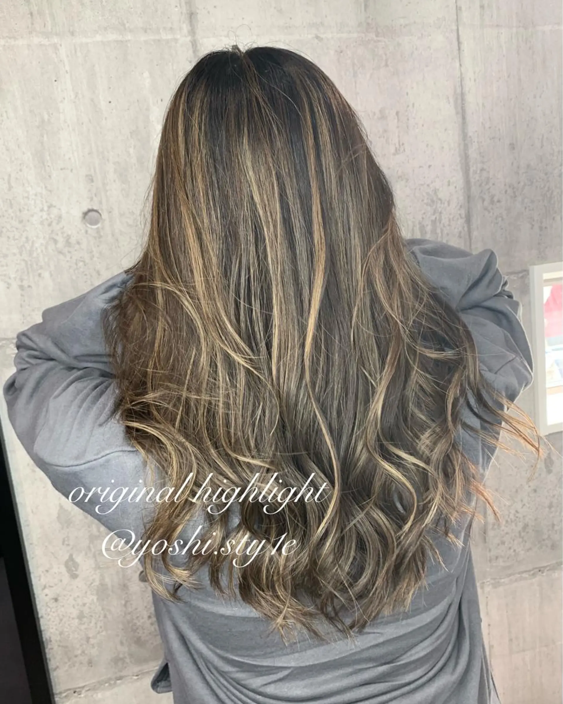 ロング ハイライト カット ヘアカラー yoshihara yuukiのヘアスタイル