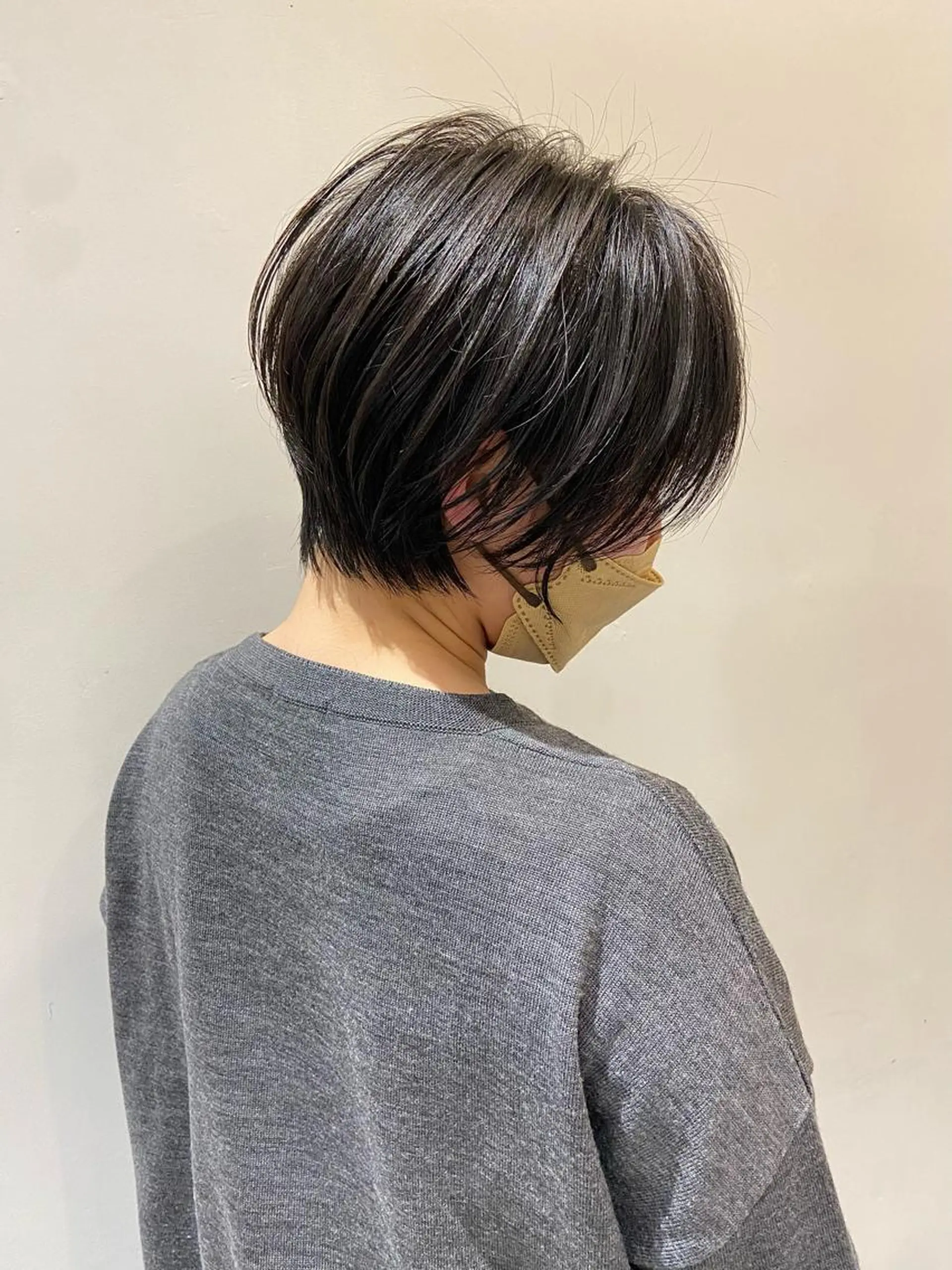 ショート カット ヘアカラー 廣庭 勇人のヘアスタイル