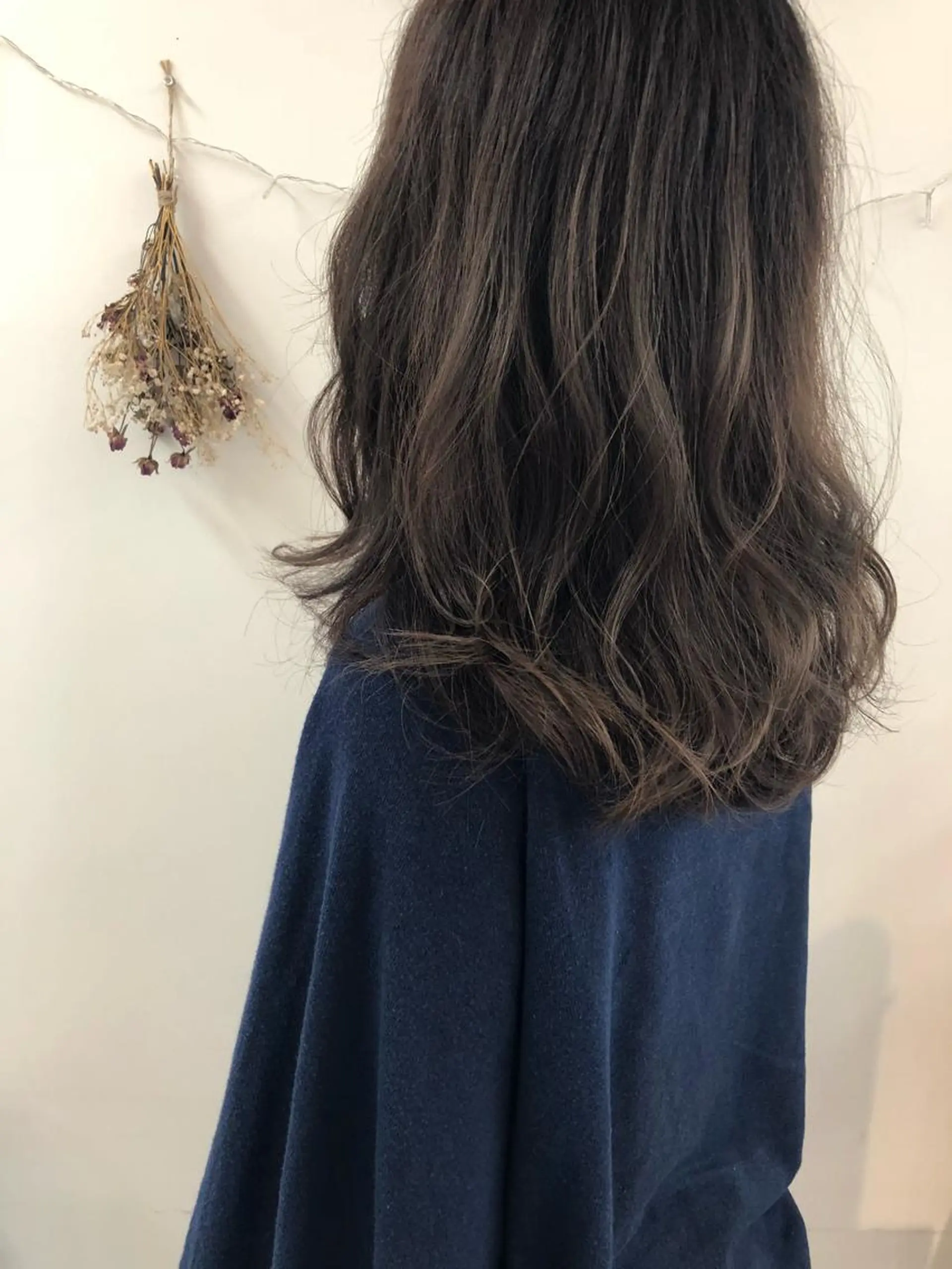 セミロング カラー タナカ タクヤのヘアスタイル