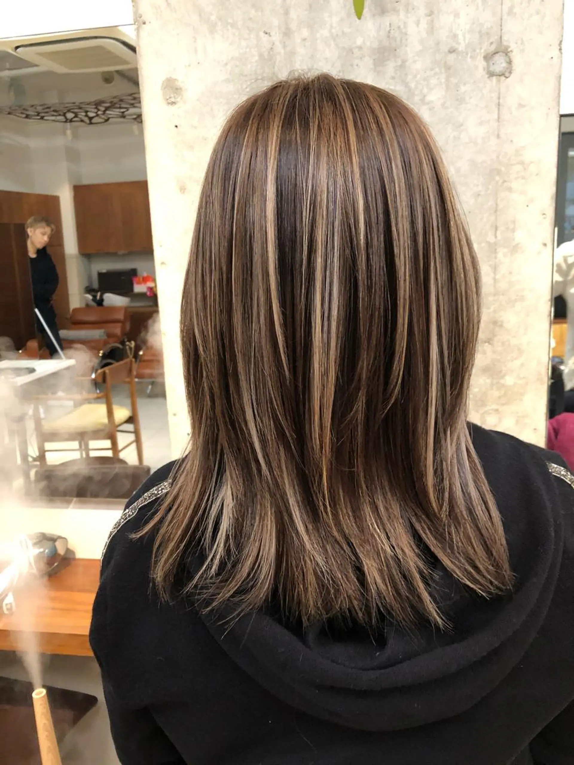 ミディアム ハイライト ハイライトバレイヤー ジュ＆縮毛矯正✨櫻野のヘアスタイル