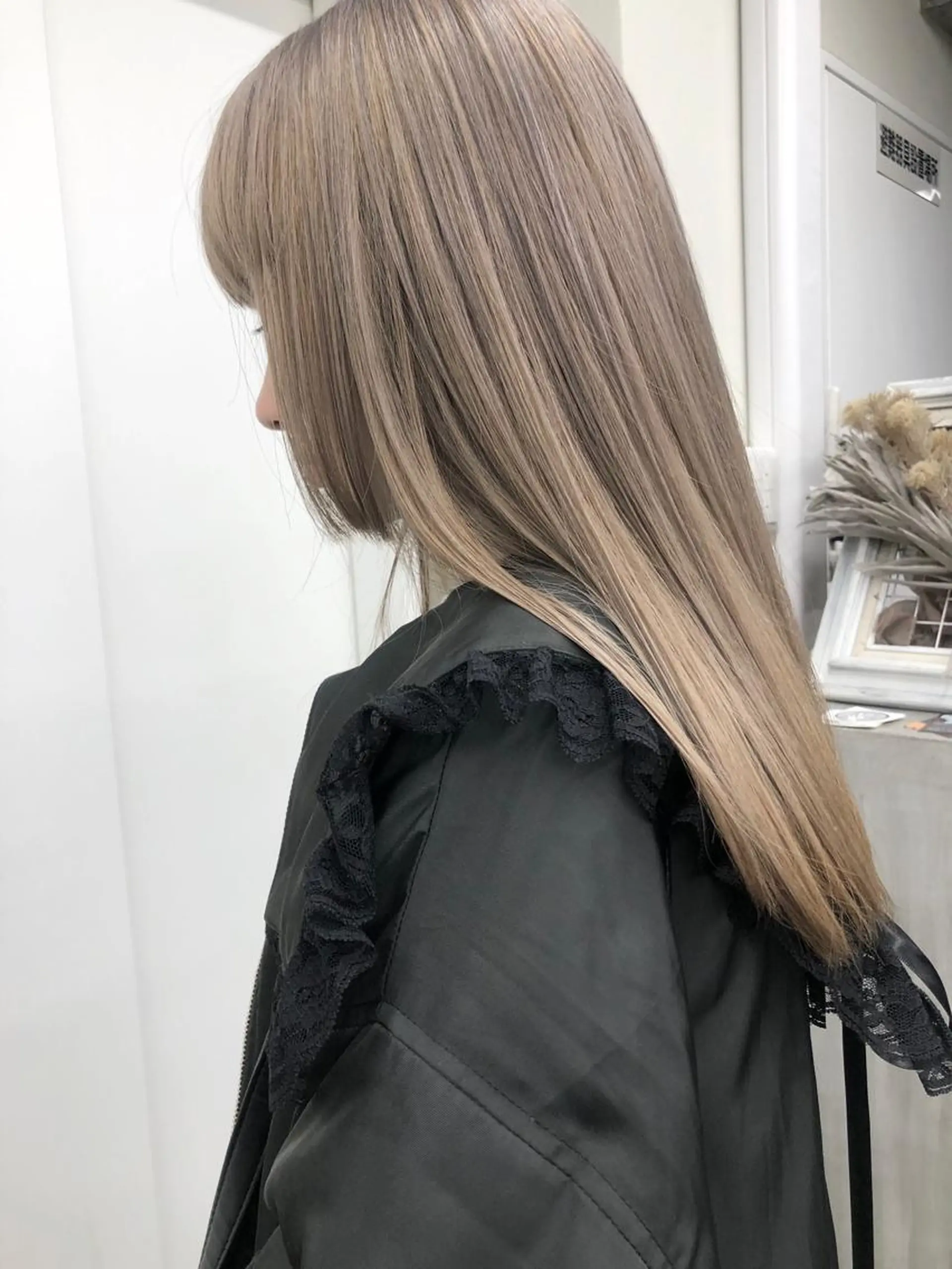 セミロング ヘアカラー トリートメント 小澤大輔 YOLO hairのヘアスタイル