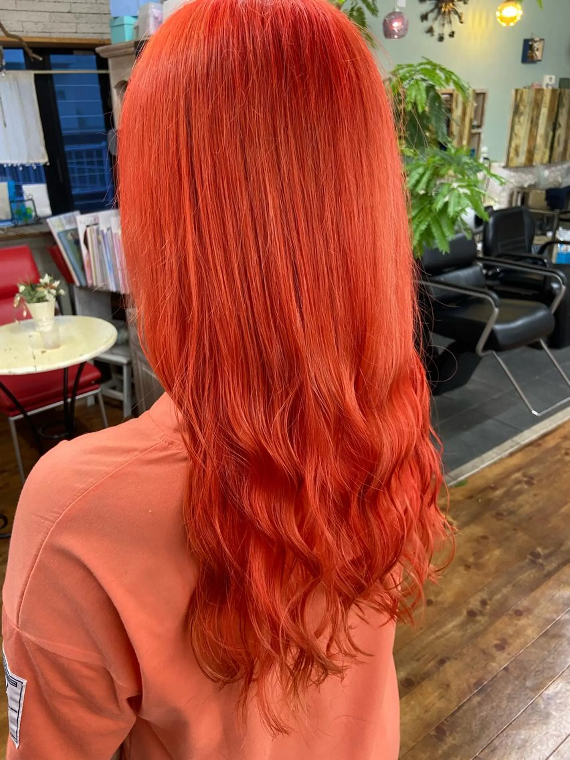 ロング カラー ブリーチ オレンジ 大坪 拓斗のヘアスタイル
