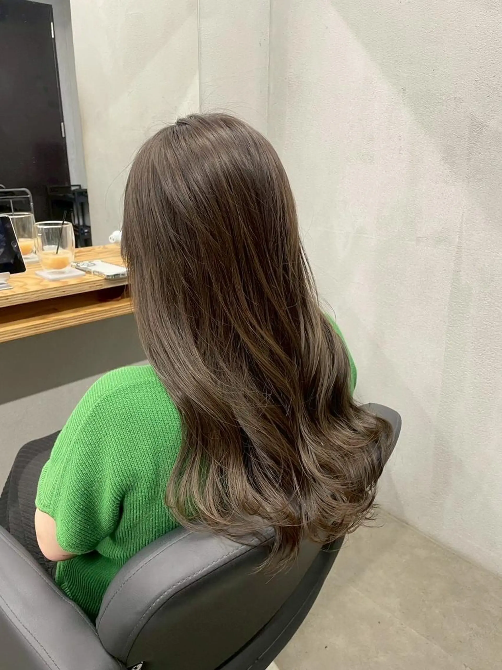 ロング カラー N 【エヌ】のヘアスタイル