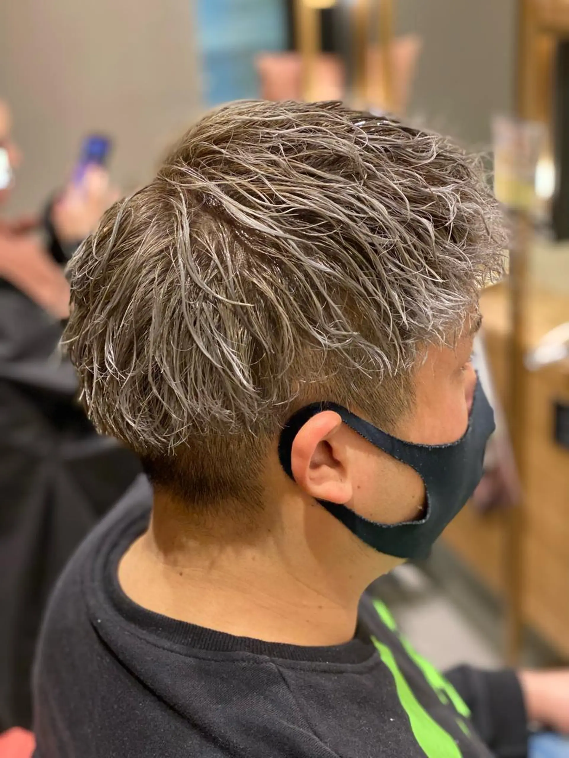 カラー メンズ unopulir 景山　凌のヘアスタイル