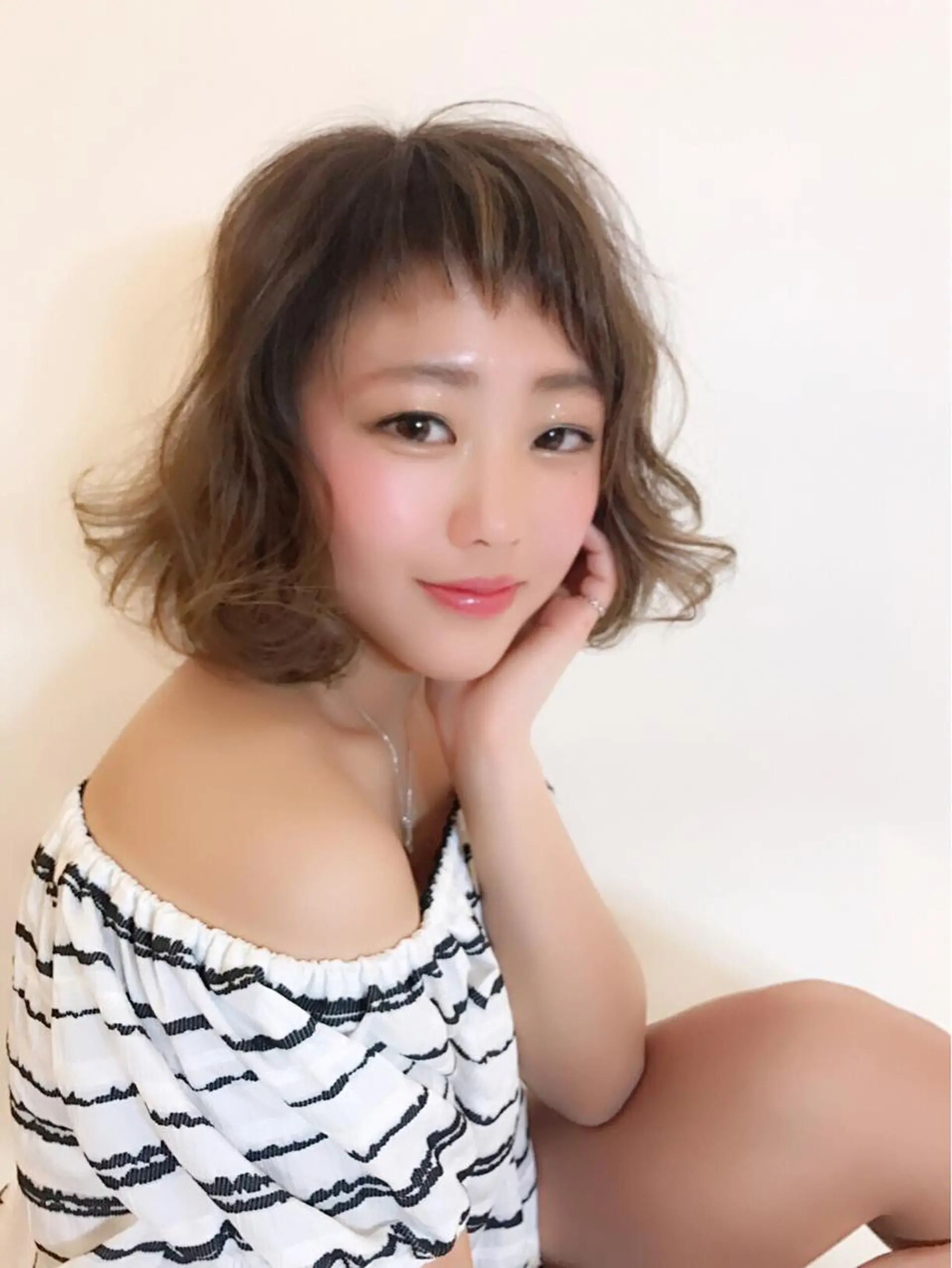 ショート カラー グラデーションカラー オン眉 似合わせ／代表 髪質改善/山田将大のヘアスタイル