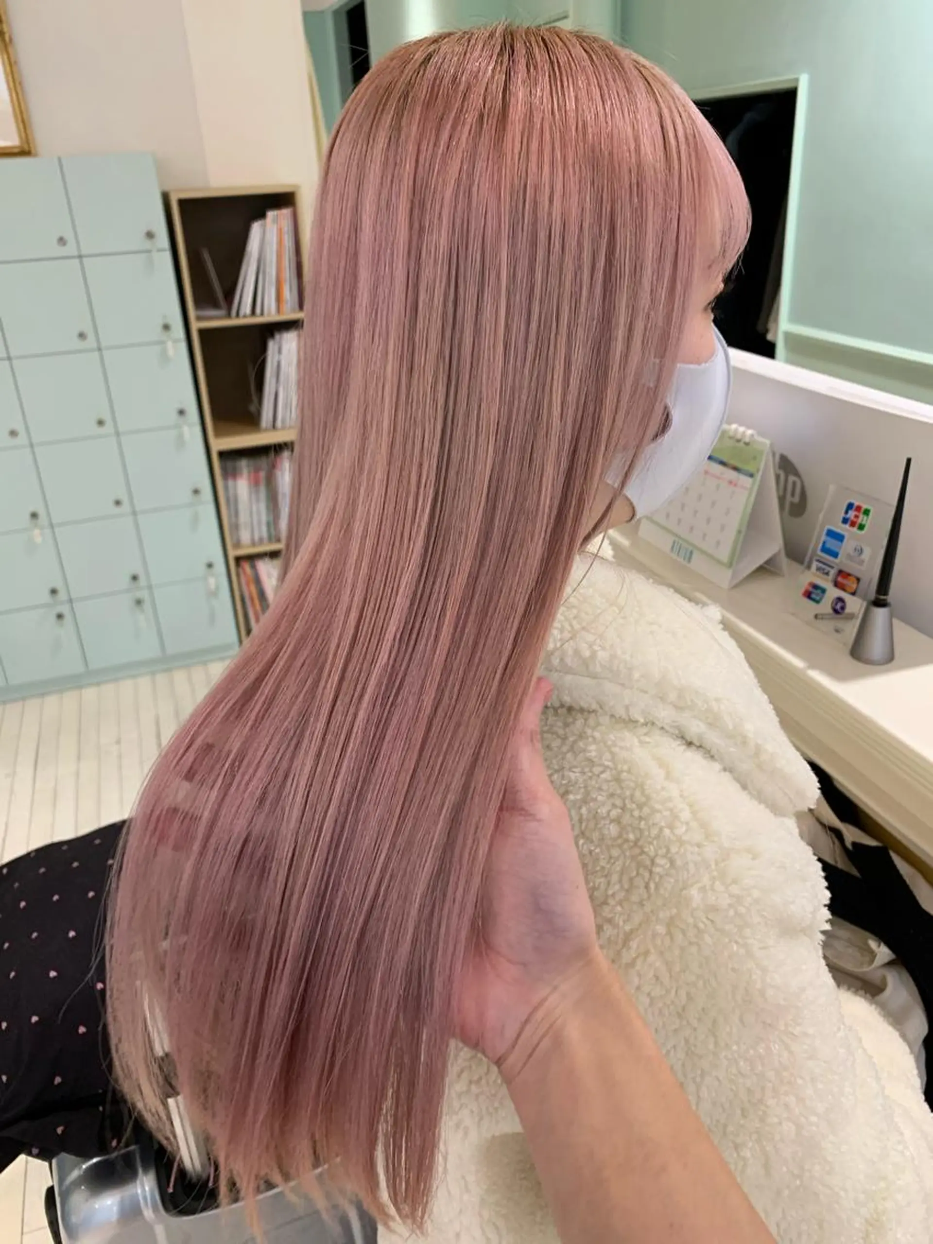 ロング 🍀ケアブリーチ カラー🍀坂井のヘアスタイル