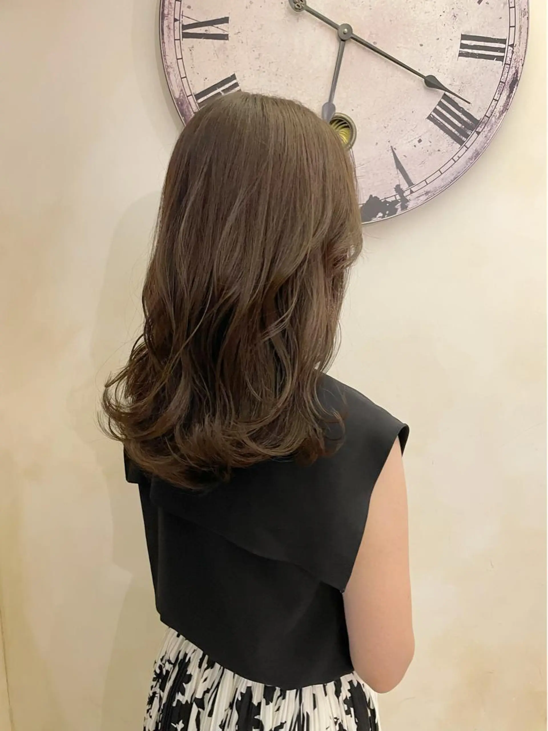 ロング カラー カット ヘアカラー トリートメント 古田 昂也のヘアスタイル