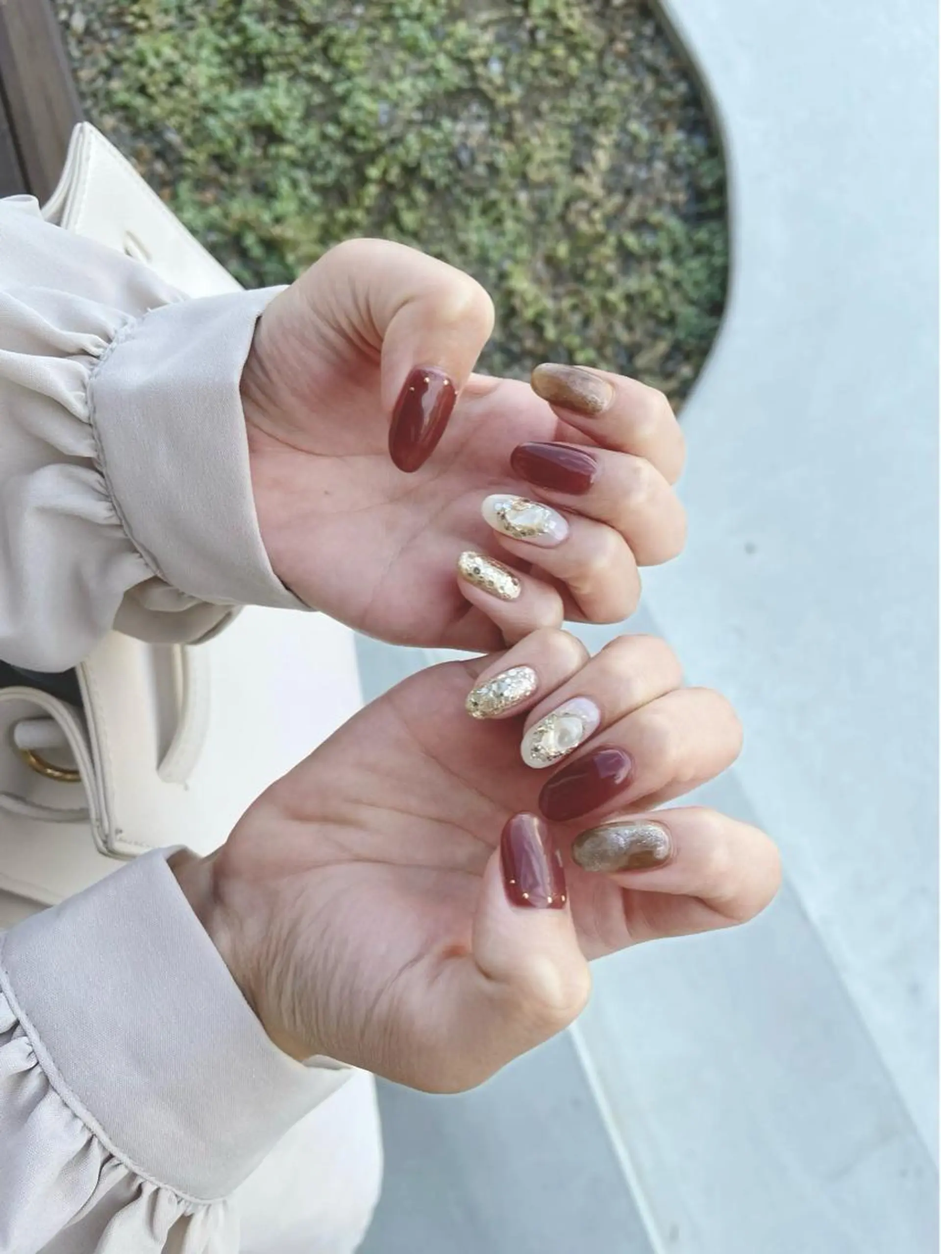 カラー ネイル マツエク・マツパ ブラウンカラー テラコッタ カラーマツエク べっ甲ネイル ブラウン ハンドネイル Adore nailのネイルデザイン