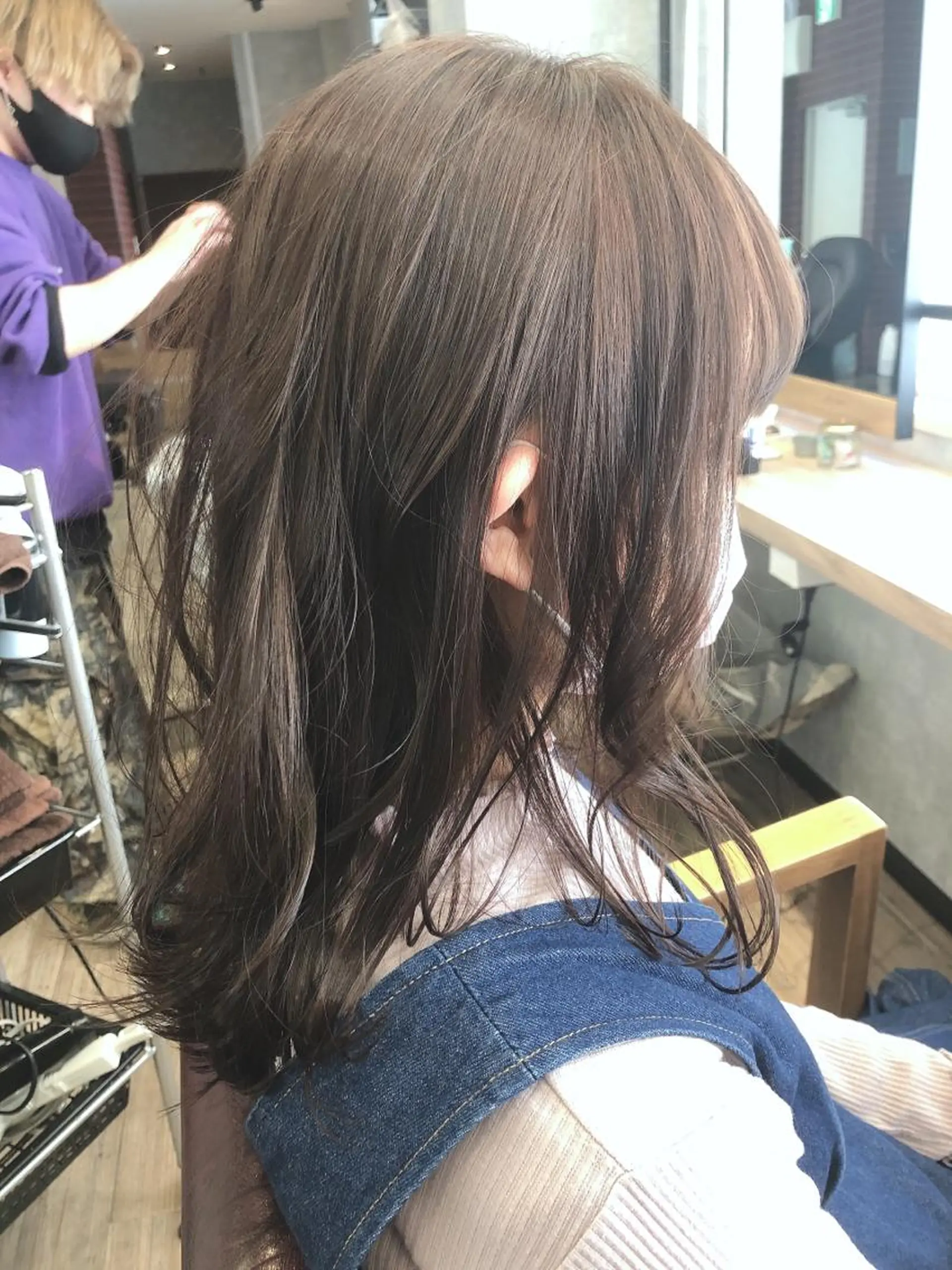 ミディアム いとう ひろたかのヘアスタイル