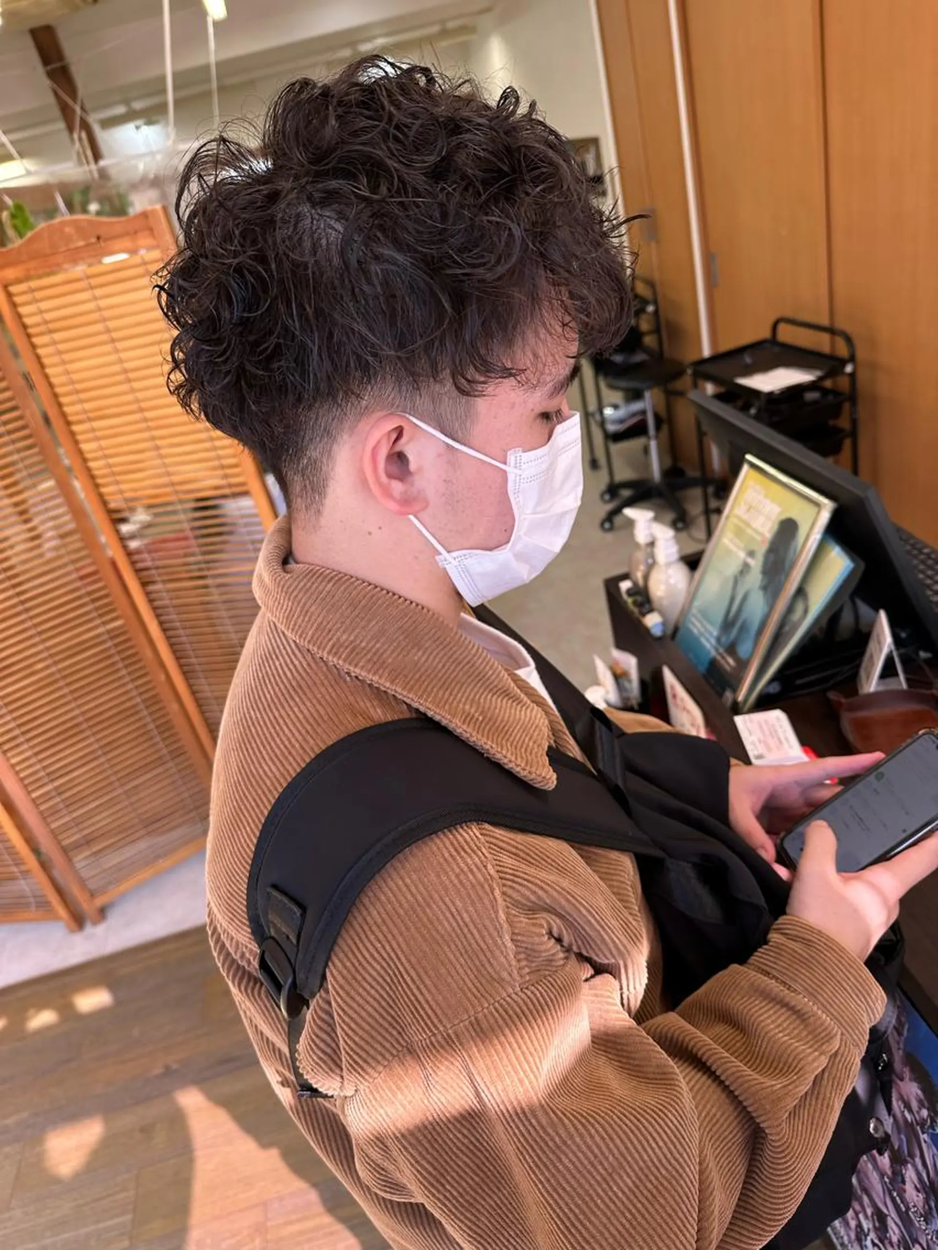 パーマ メンズ カット パーマ ブリーチカラー🫧 森　凪沙のヘアスタイル