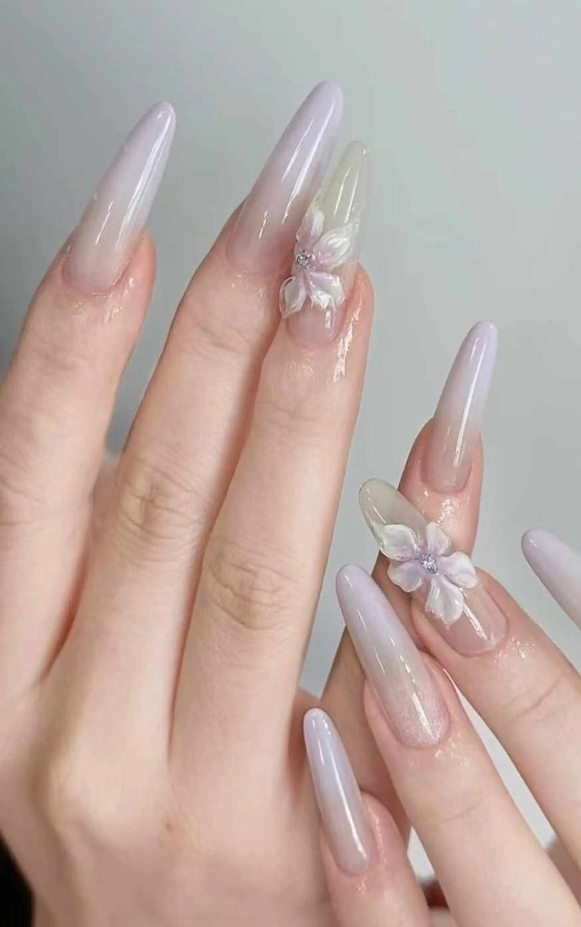 ネイル VIVIAN リサのネイルデザイン