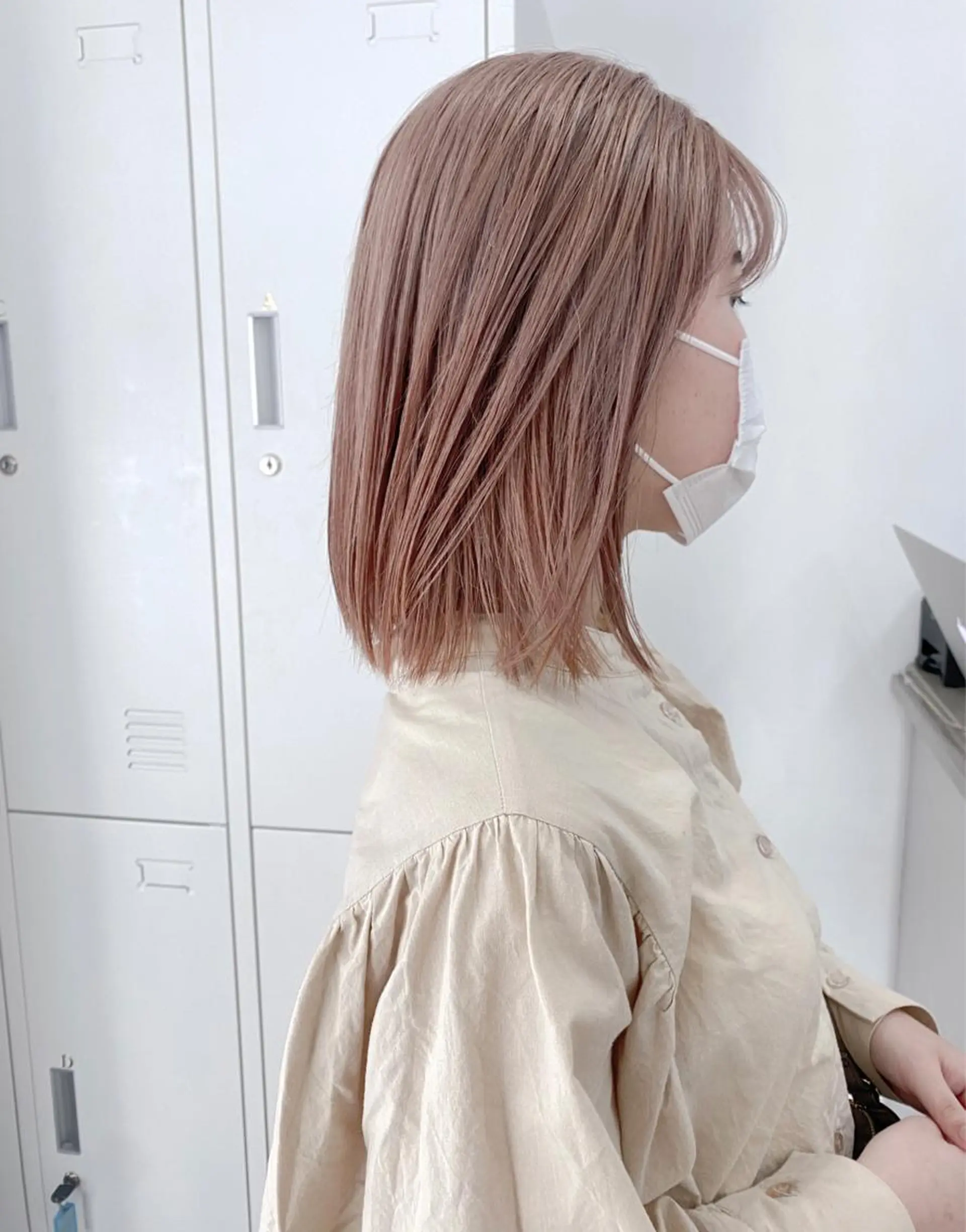 ミディアム カラー 似合わせベージュ 🍯ayumi🍯のヘアスタイル