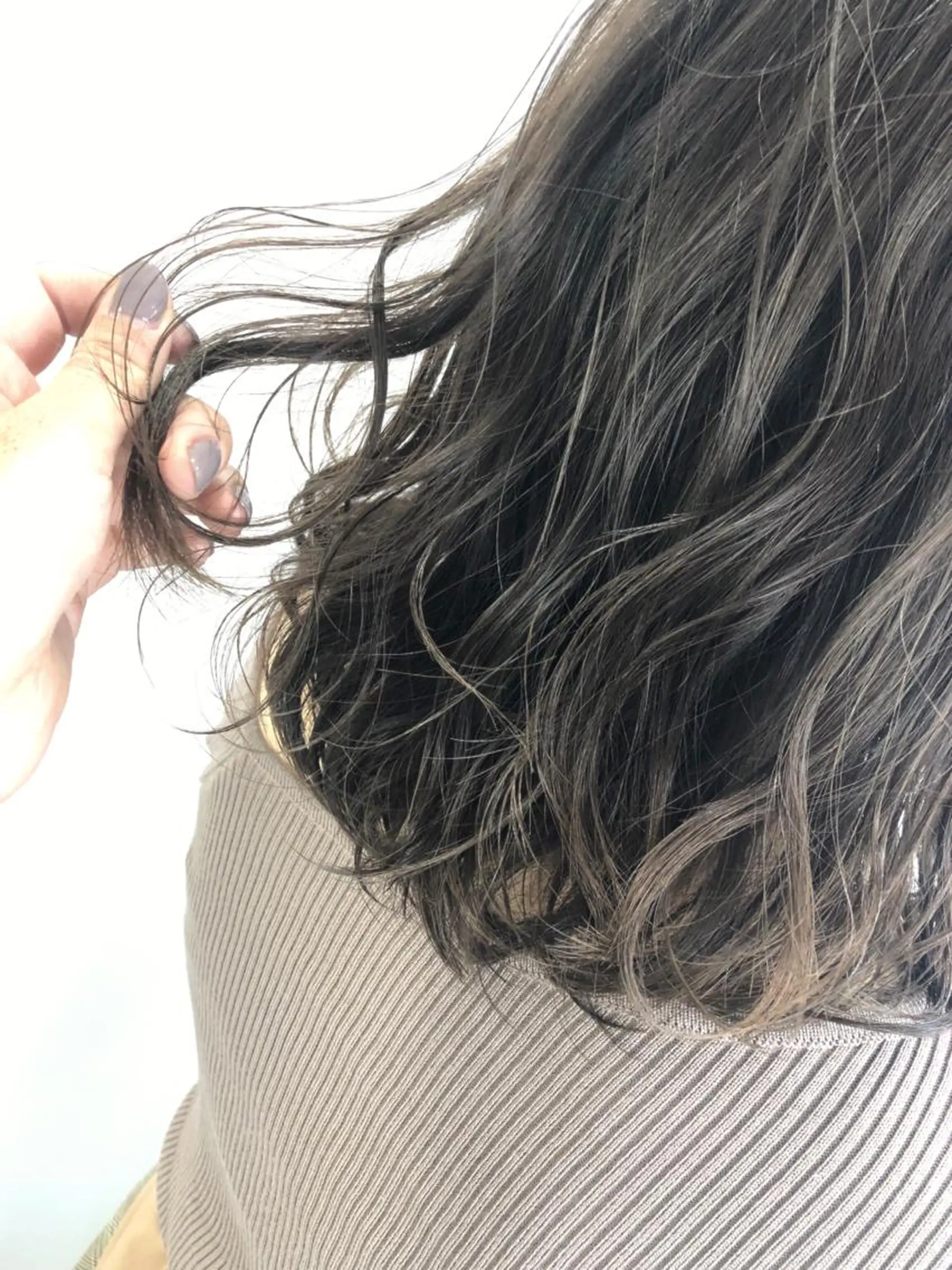 ロング カラー パーマ ヘアアレンジ HORN hairsalonのその他イメージ