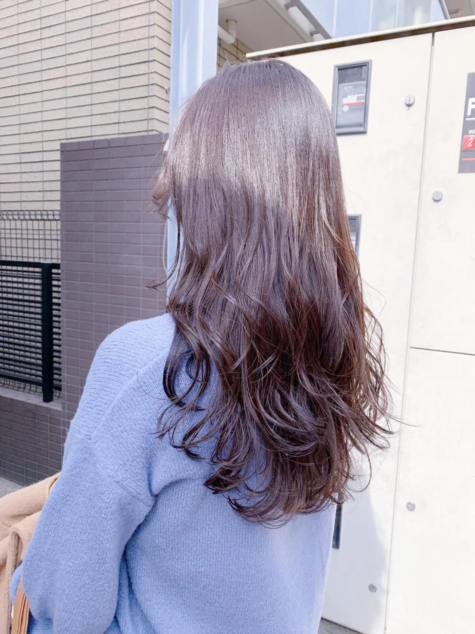 ロング カラー グレージュ ピンクカラー 【完全マンツー 恵比寿】佐藤 翔のヘアスタイル