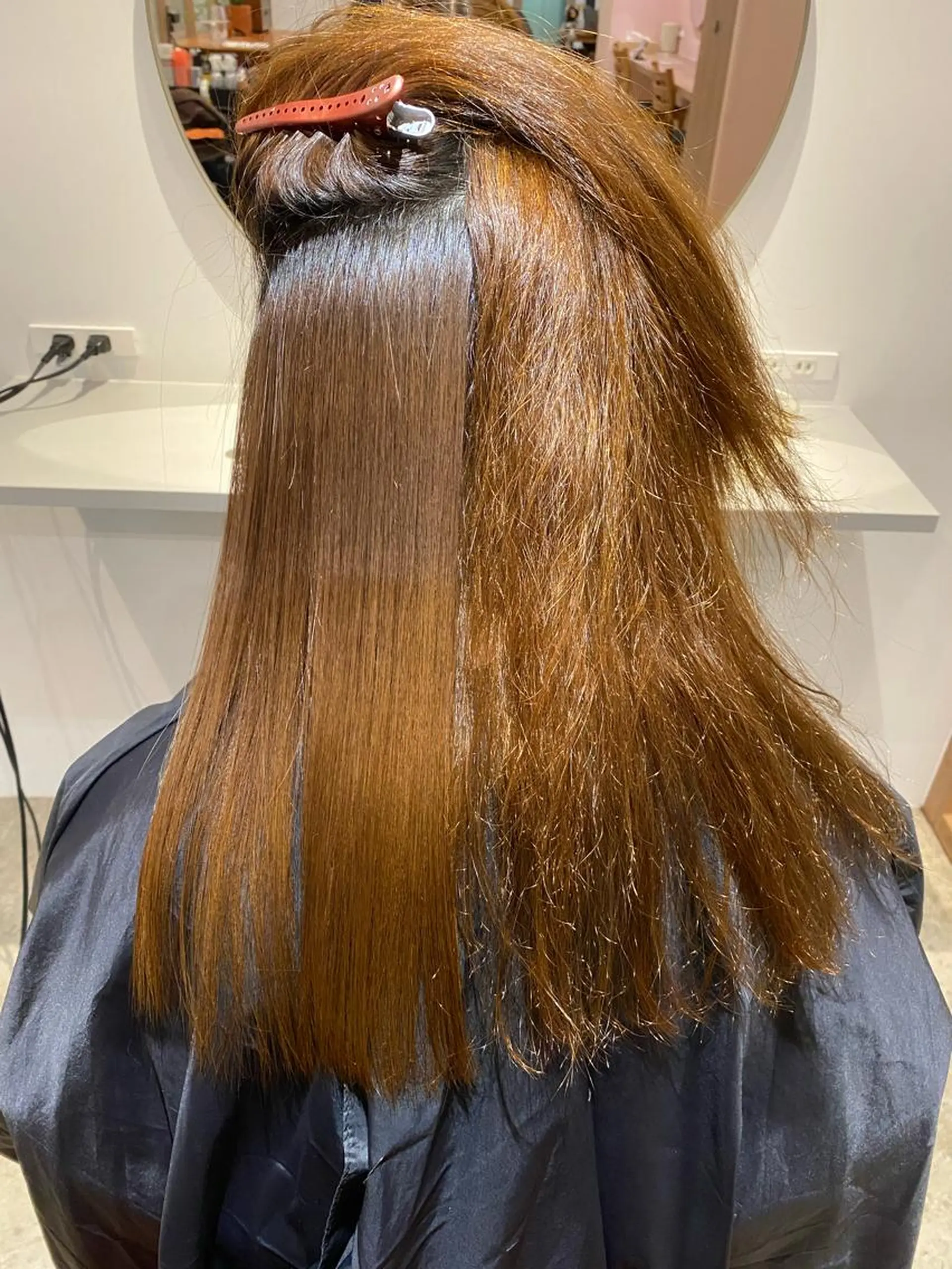 セミロング カラー ♡レイヤーカット れお♡のヘアスタイル