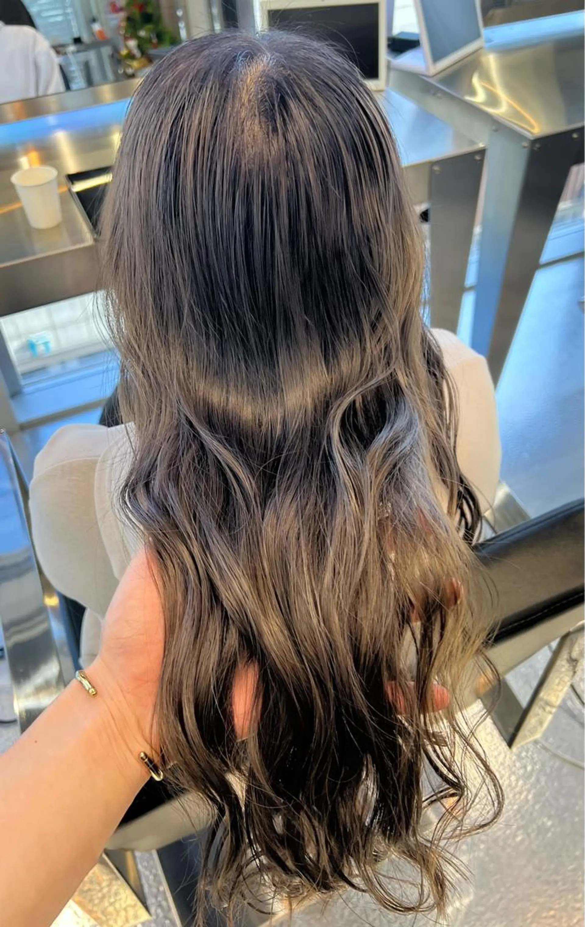 ロング トリートメント カット ヘアカラー トリートメント CARAT堺東 Aujua認定サロンのヘアスタイル