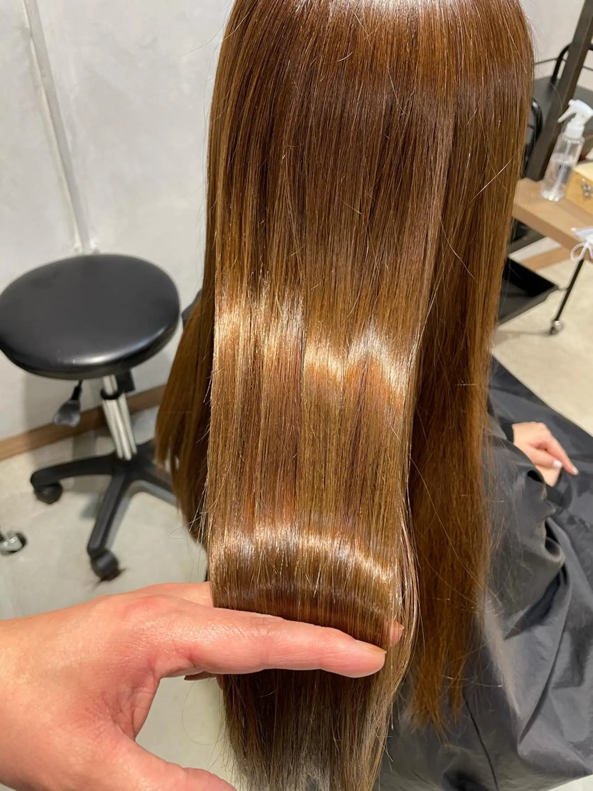 ロング トリートメント ブリーチカラー☆ 再生トリートメントのヘアスタイル