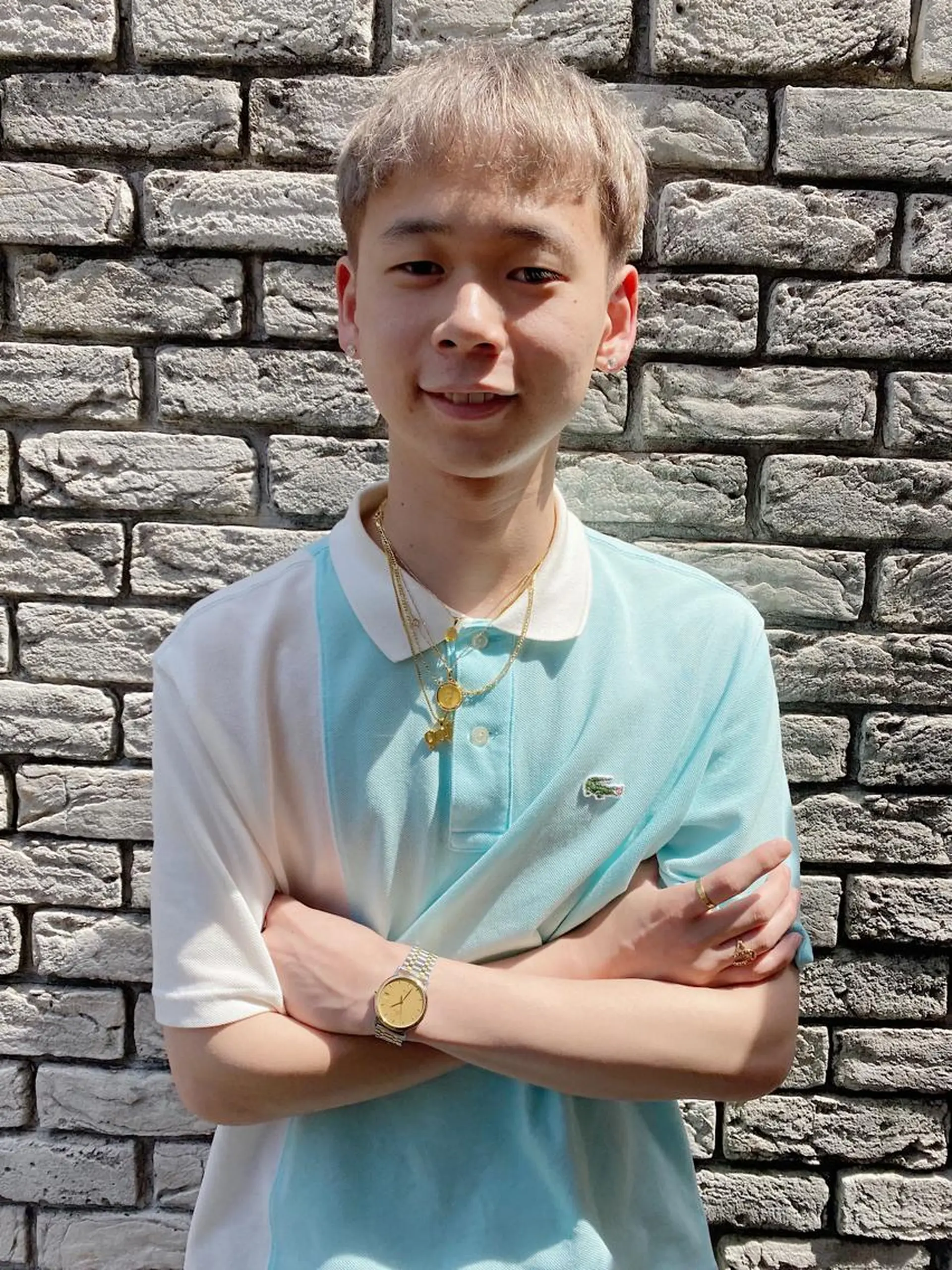 ショート カラー ベージュカラー ハイトーンカラー ミルクティーベージュ 🍸nana/透明感 カラー/レイヤー✨のヘアスタイル