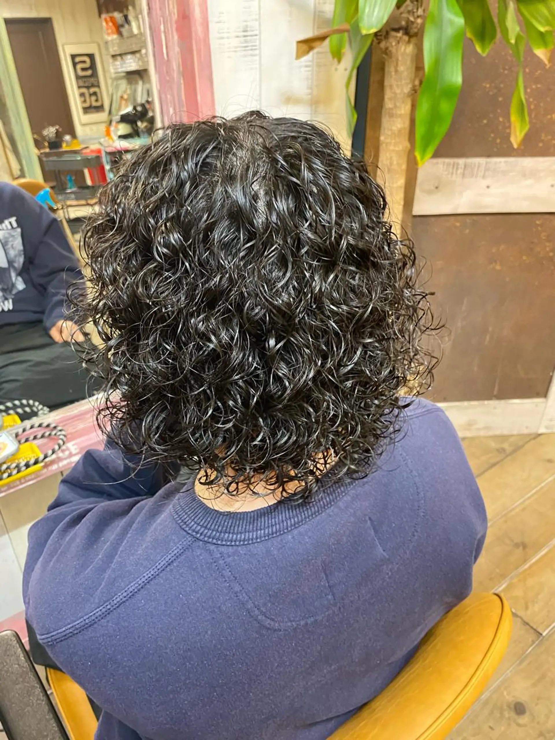 ミディアム カット パーマ saru所属・大西 柚羽のヘアスタイル