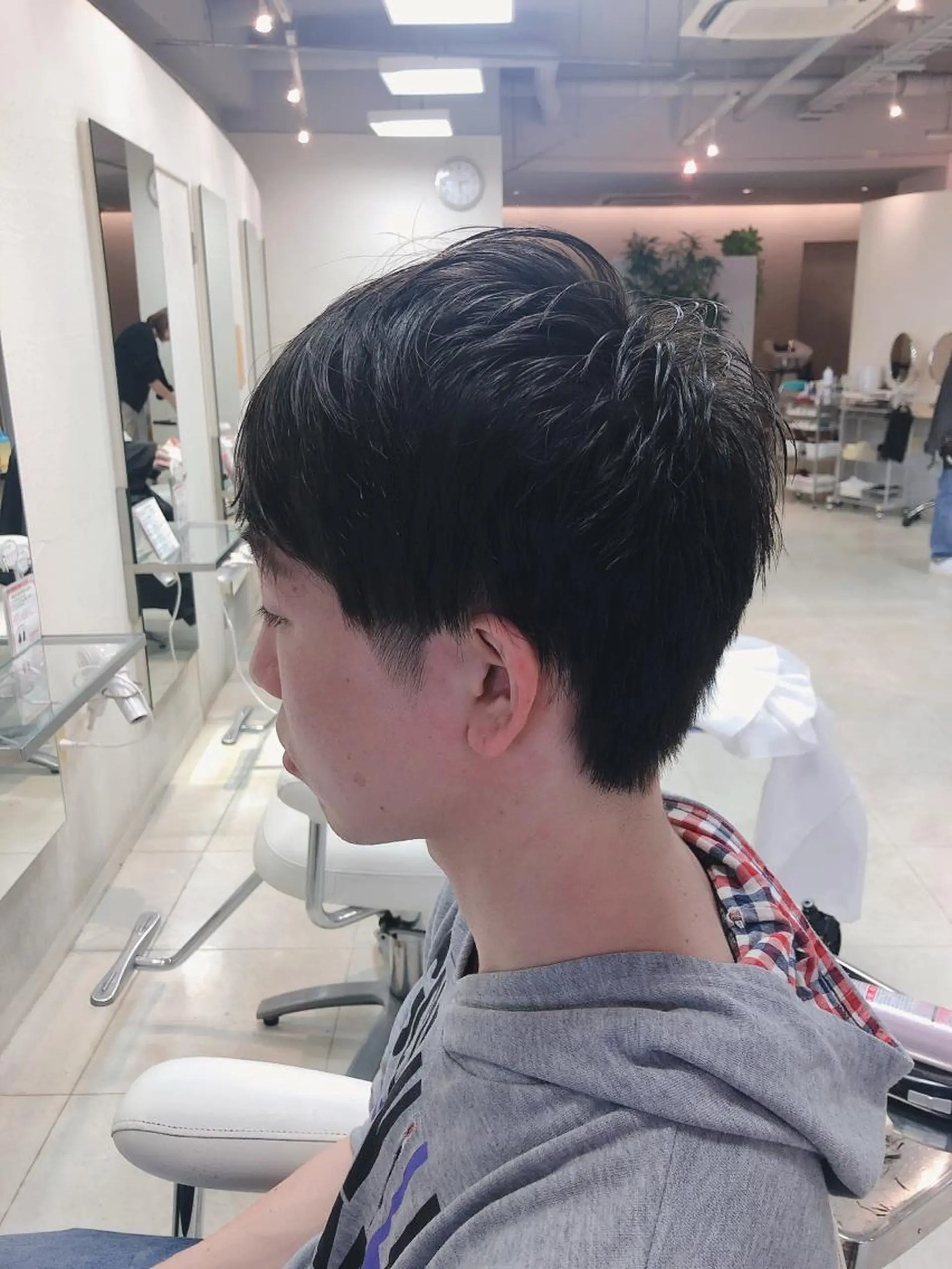 メンズ 阿部 美咲のヘアスタイル