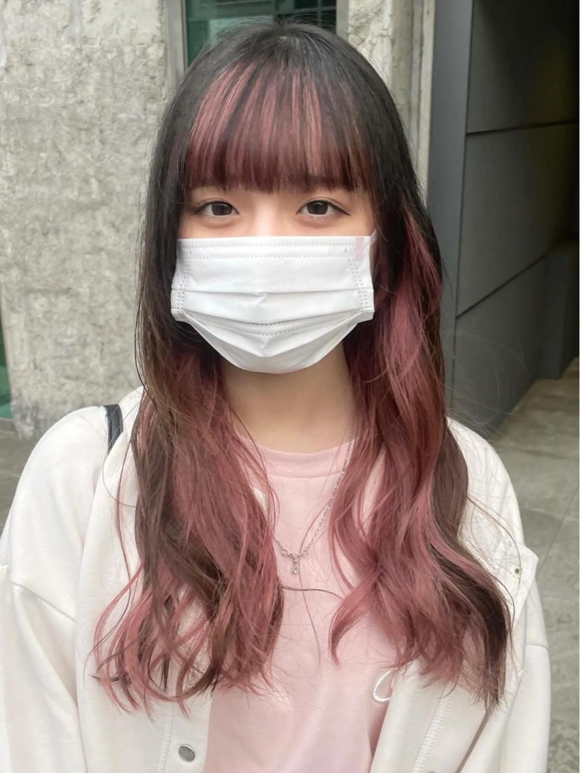ロング カラー ヘアアレンジ ピンクカラー ヘアカラー トリートメント ヘアセット 柔らかカラー/ レイヤーYUTO🧋のヘアスタイル