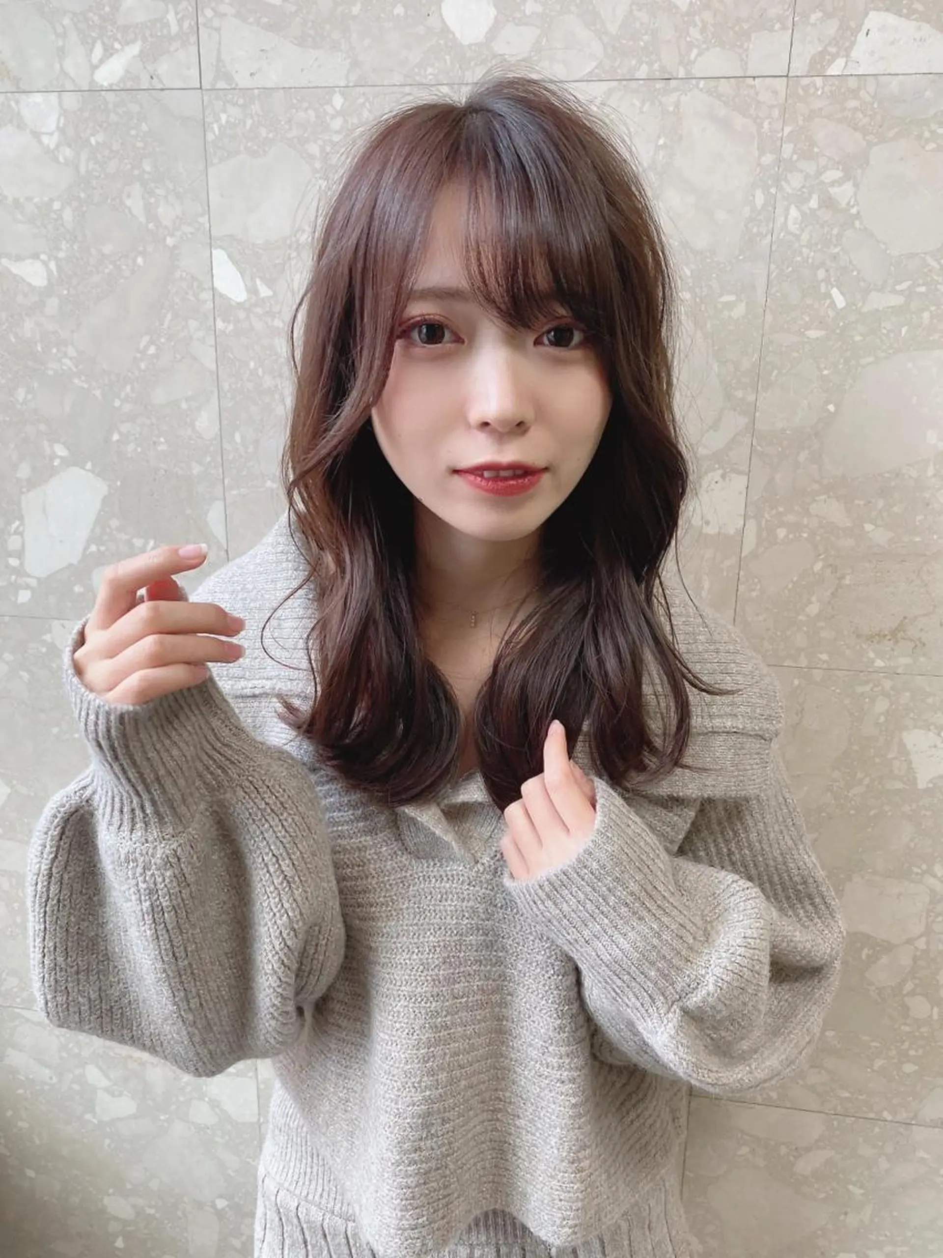 ロング カラー ベージュカラー ブリーチ ダブルカラー グレージュ ミルクティーベージュ 髪質改善美容師 個室サロン白金厚哉のヘアスタイル