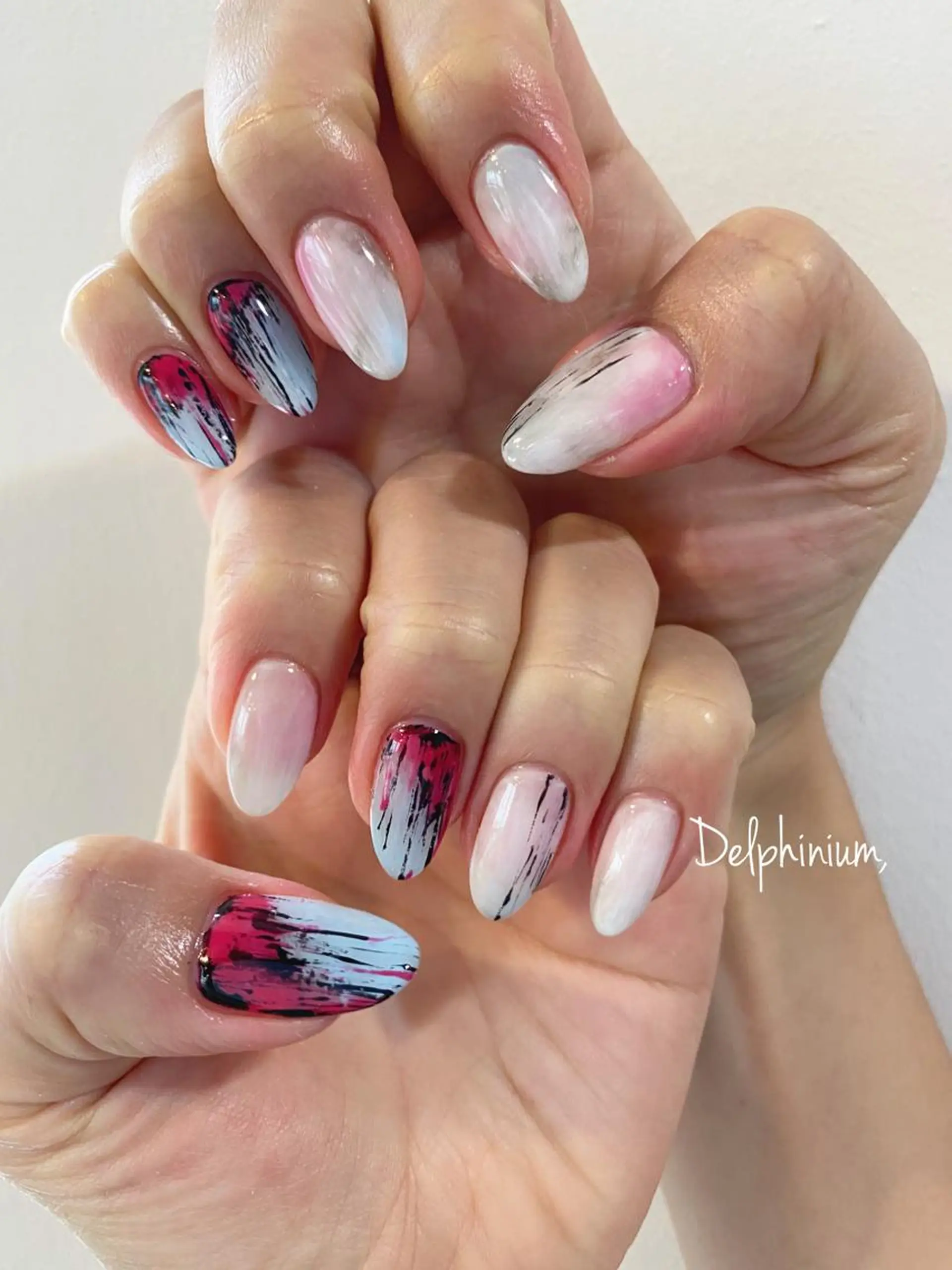 ロング ネイル ニュアンスネイル ハンドネイル 岡本 友恵のネイルデザイン