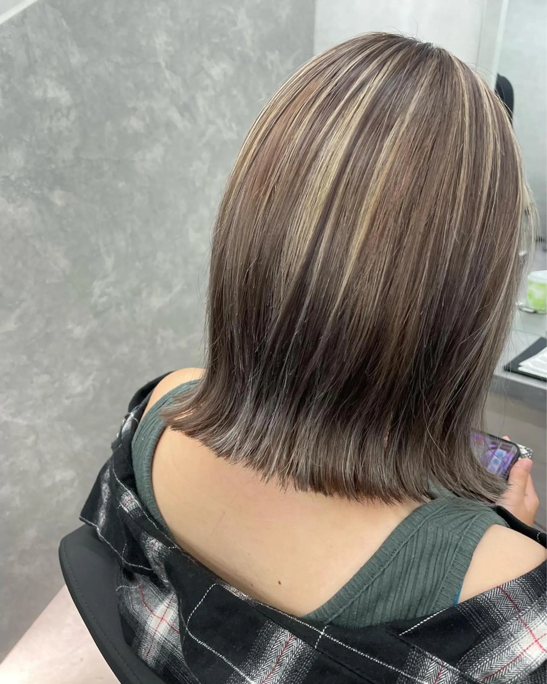 ミディアム ハイライト 吉留愛加/ 似合わせ/心斎橋のヘアスタイル