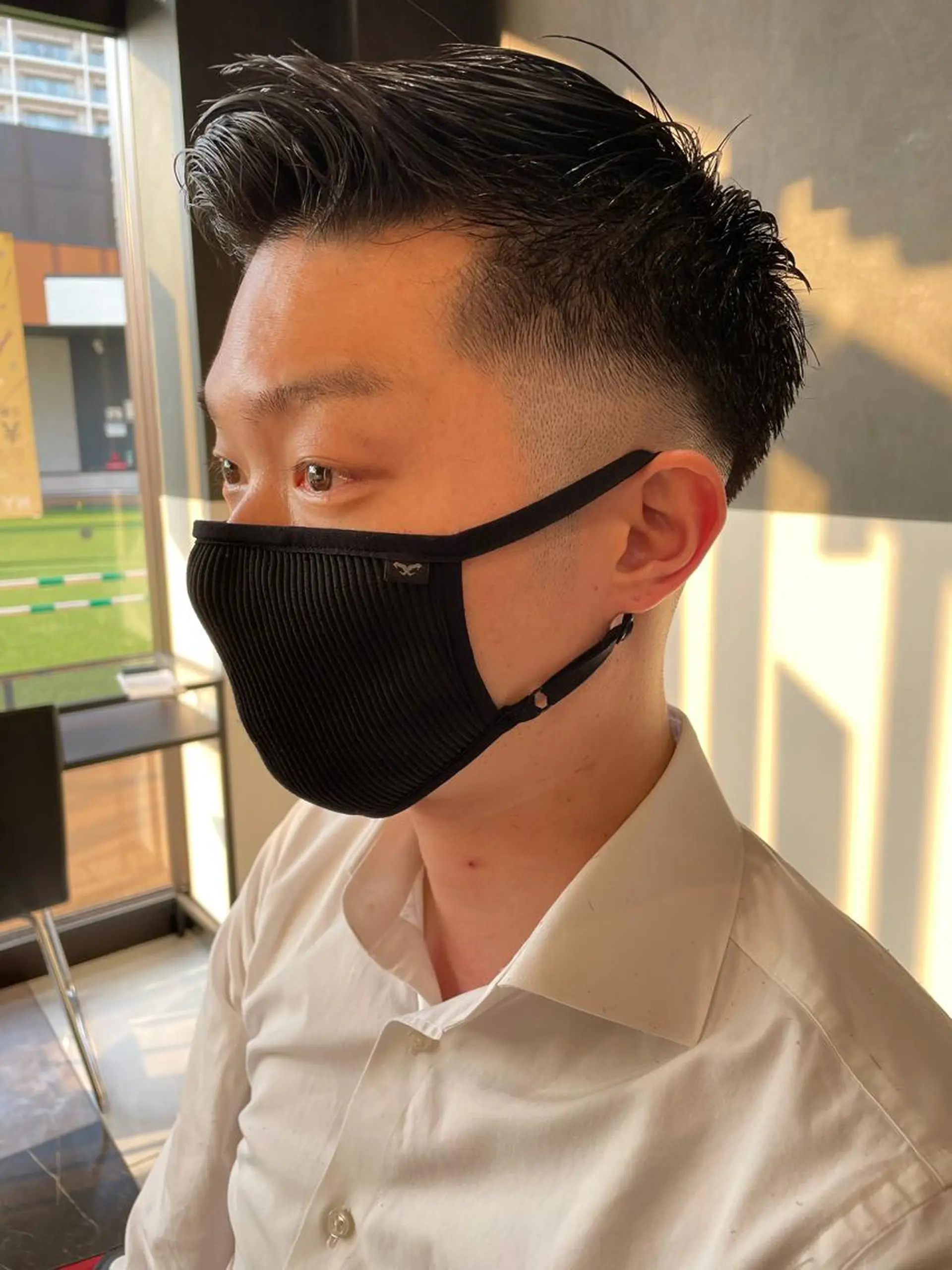 ショート メンズ フェードカット メンズヘア特化 崎田 成人のヘアスタイル