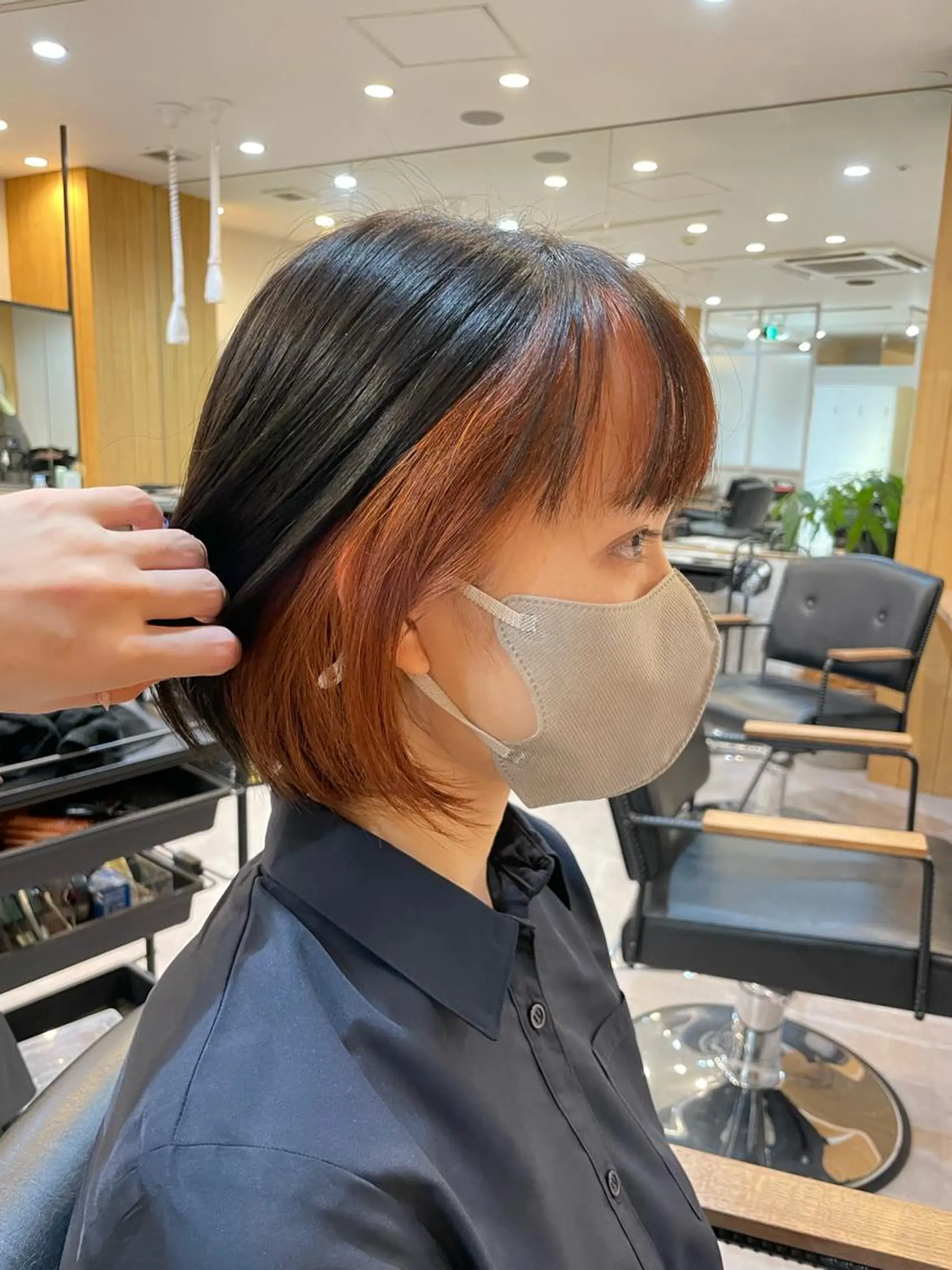 ショート カラー akane .のヘアスタイル