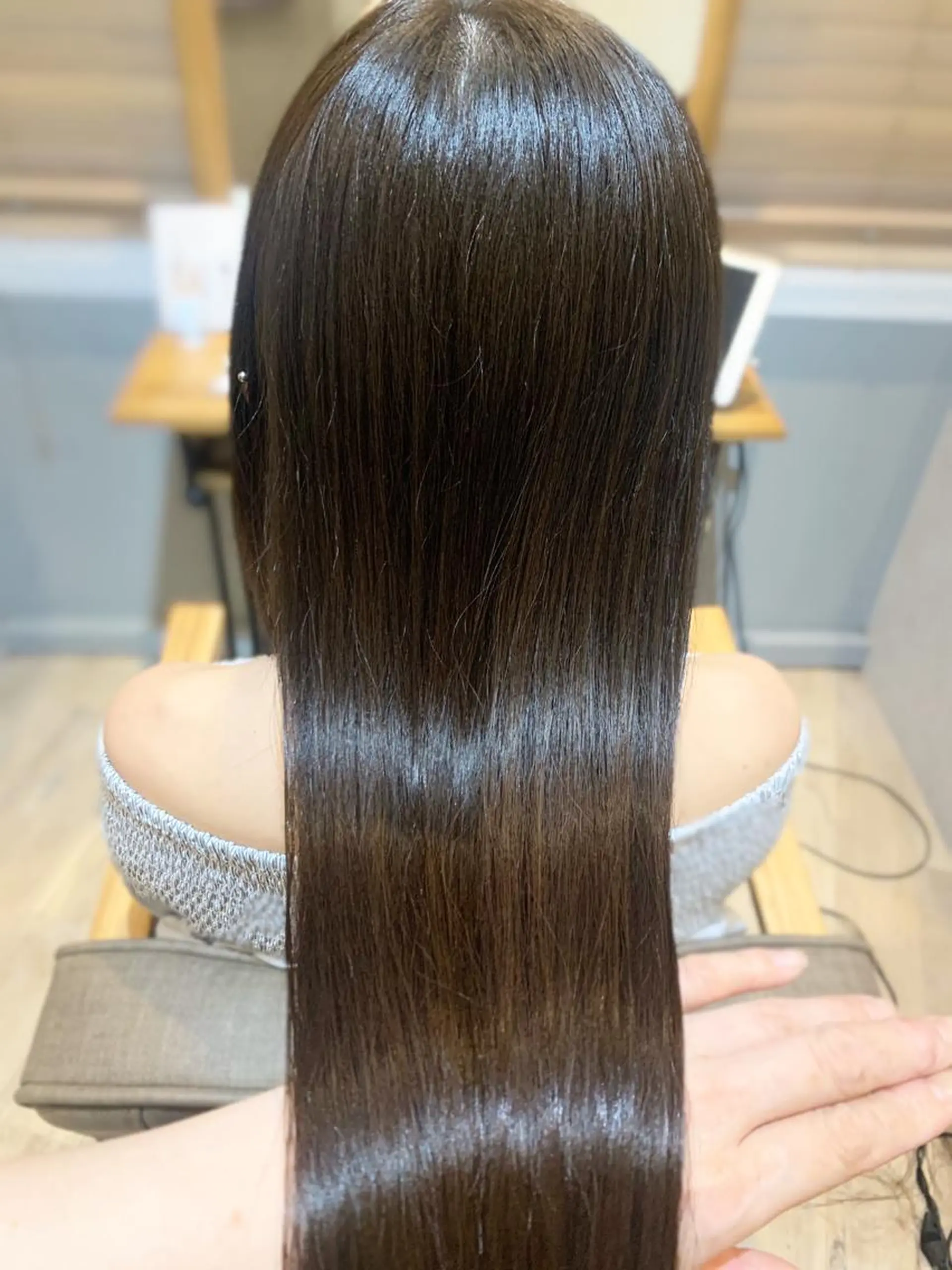 ロング O maikoのヘアスタイル