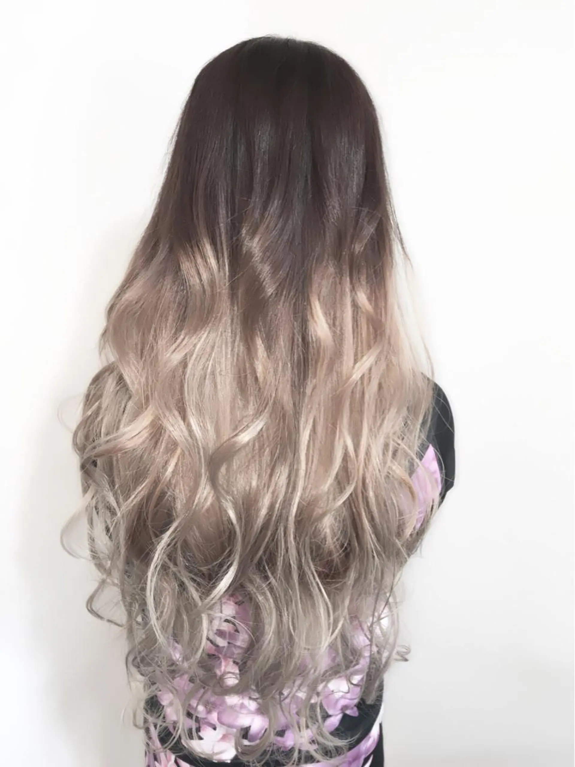 ロング ヤマグチ ヒカルのヘアスタイル