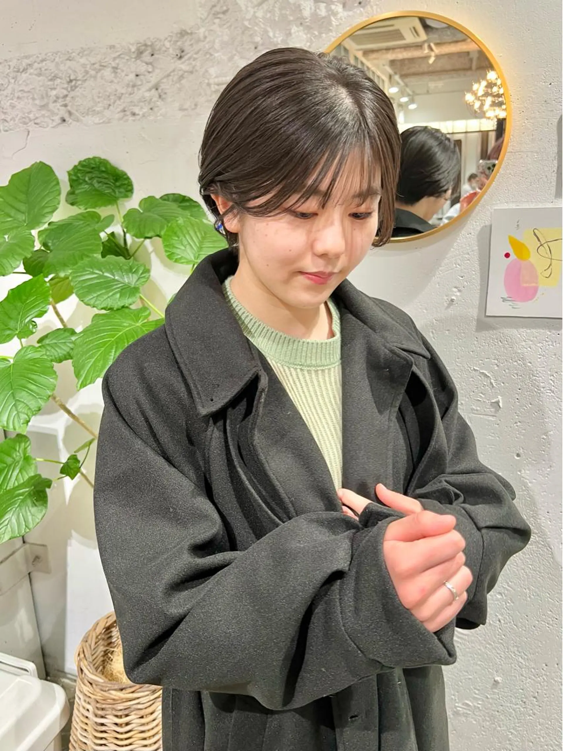 ショート カット 石井 菜々のヘアスタイル