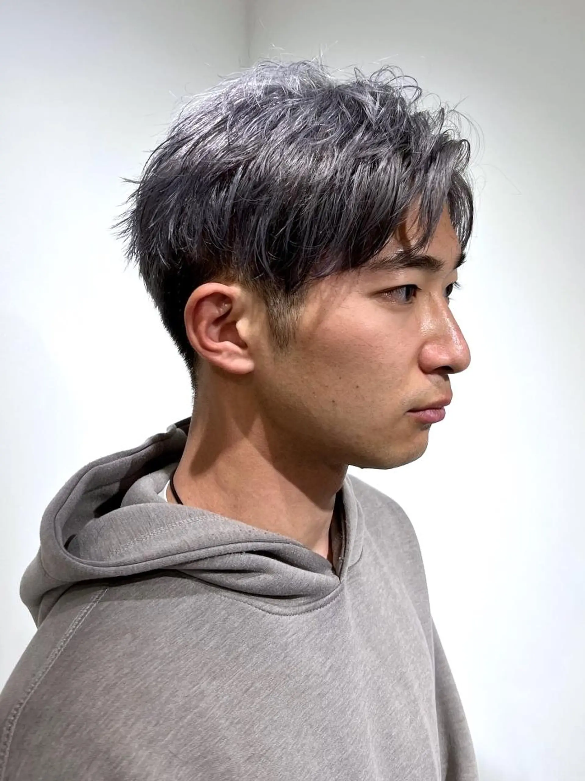 メンズ カラー 🎁毎月通える価格✨ QUATRO金子裕也のヘアスタイル