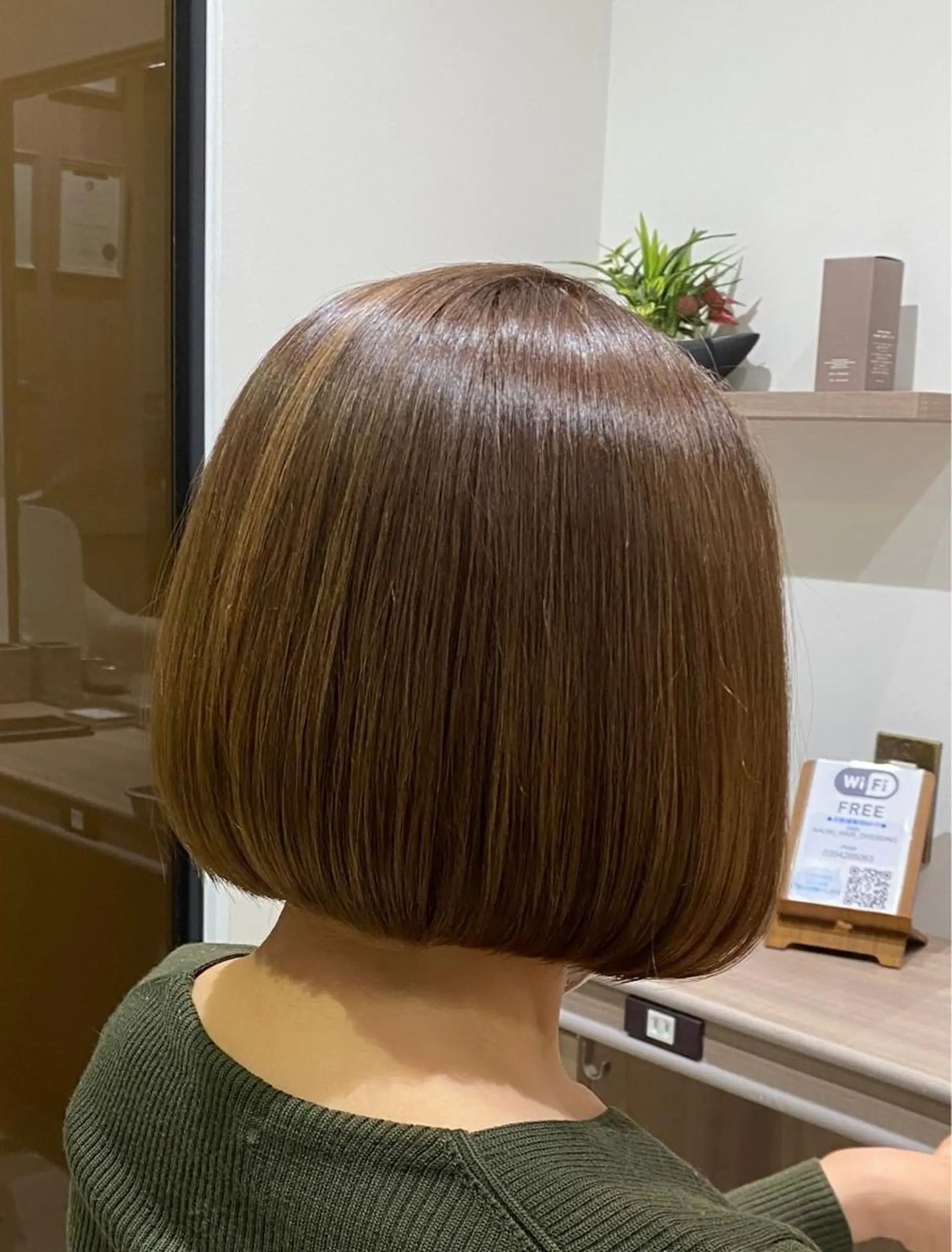 ショート カラー 骨格補正カット /マンツーマン/のヘアスタイル