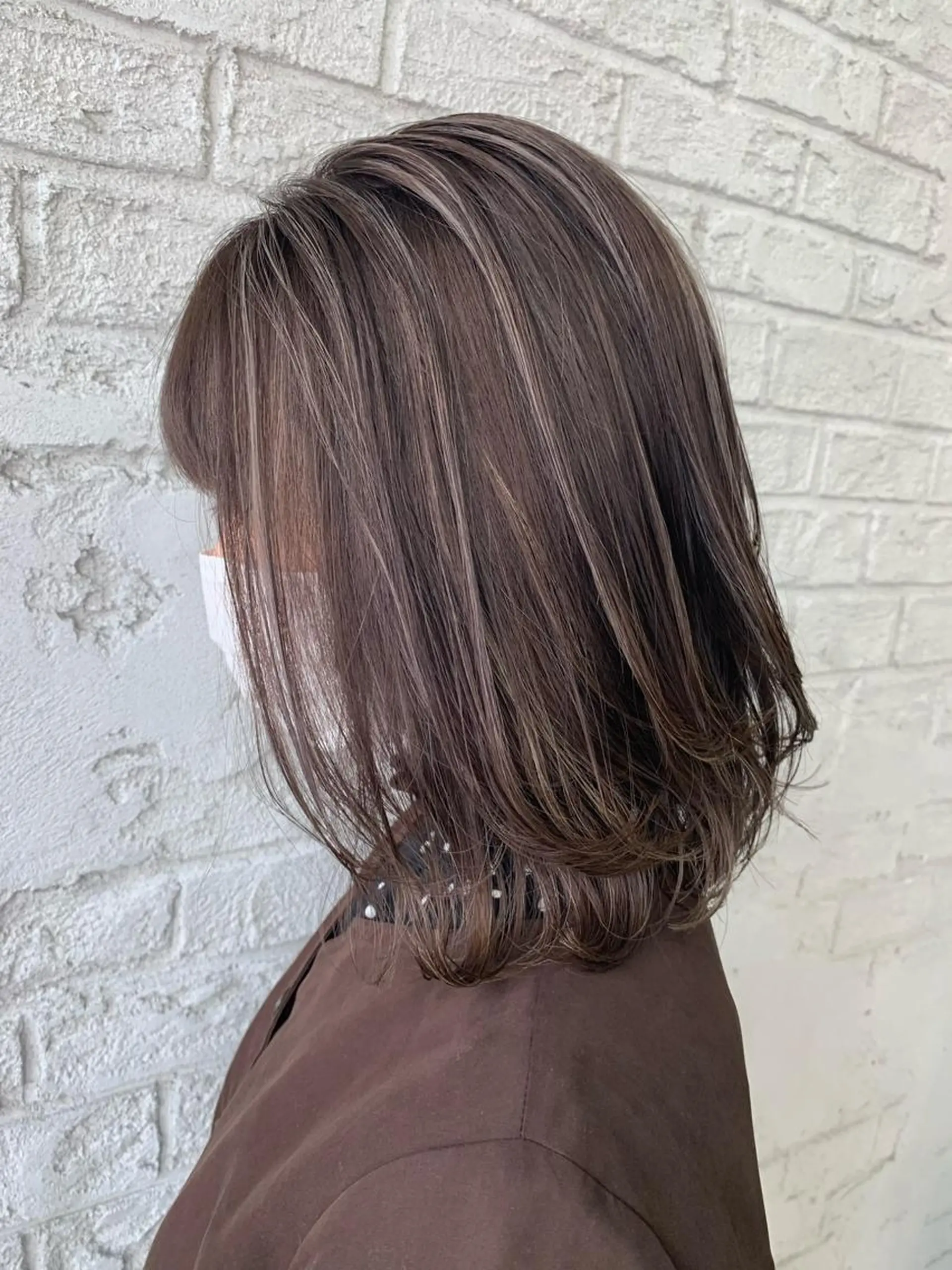 ミディアム ハイライト ヘアカラー 🇺🇸ハイライト特 化美容師🇺🇸漆沢のヘアスタイル