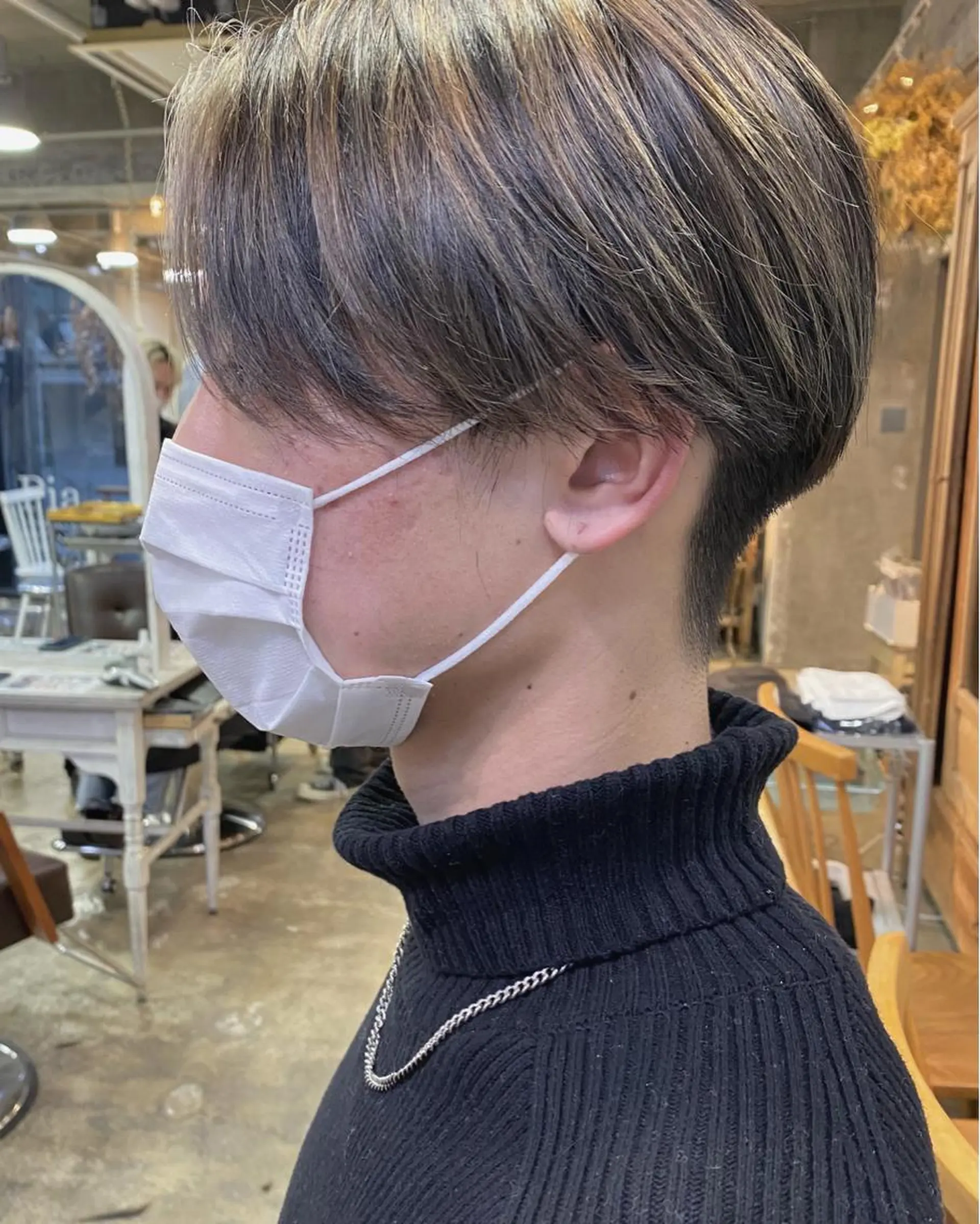 ショート メンズ メンズハイライト ハイライト カット パーマ キタダ ヒロキのヘアスタイル