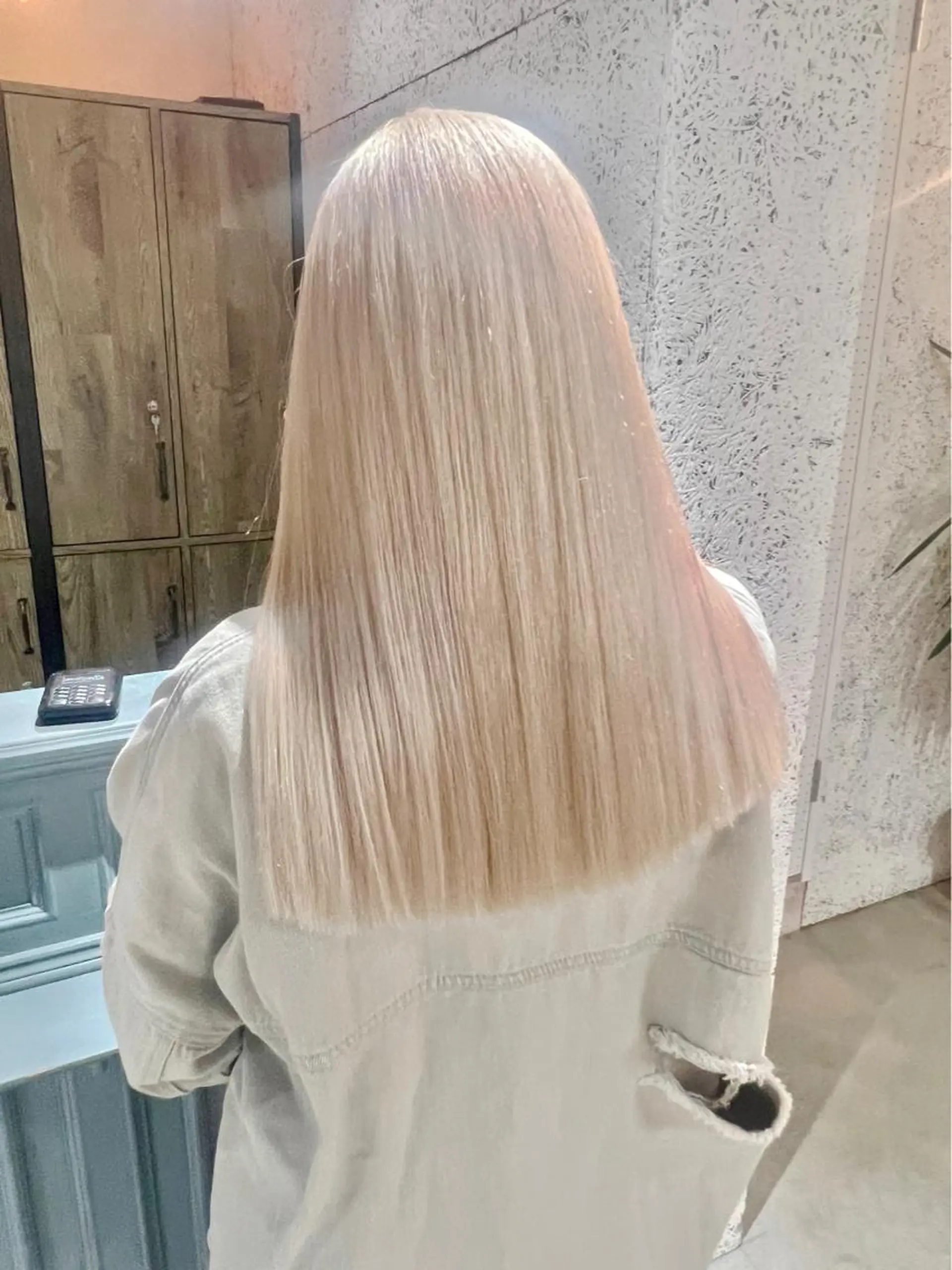 ロング カット ヘアカラー amie所属・amie三宮 NAKANOのヘアスタイル