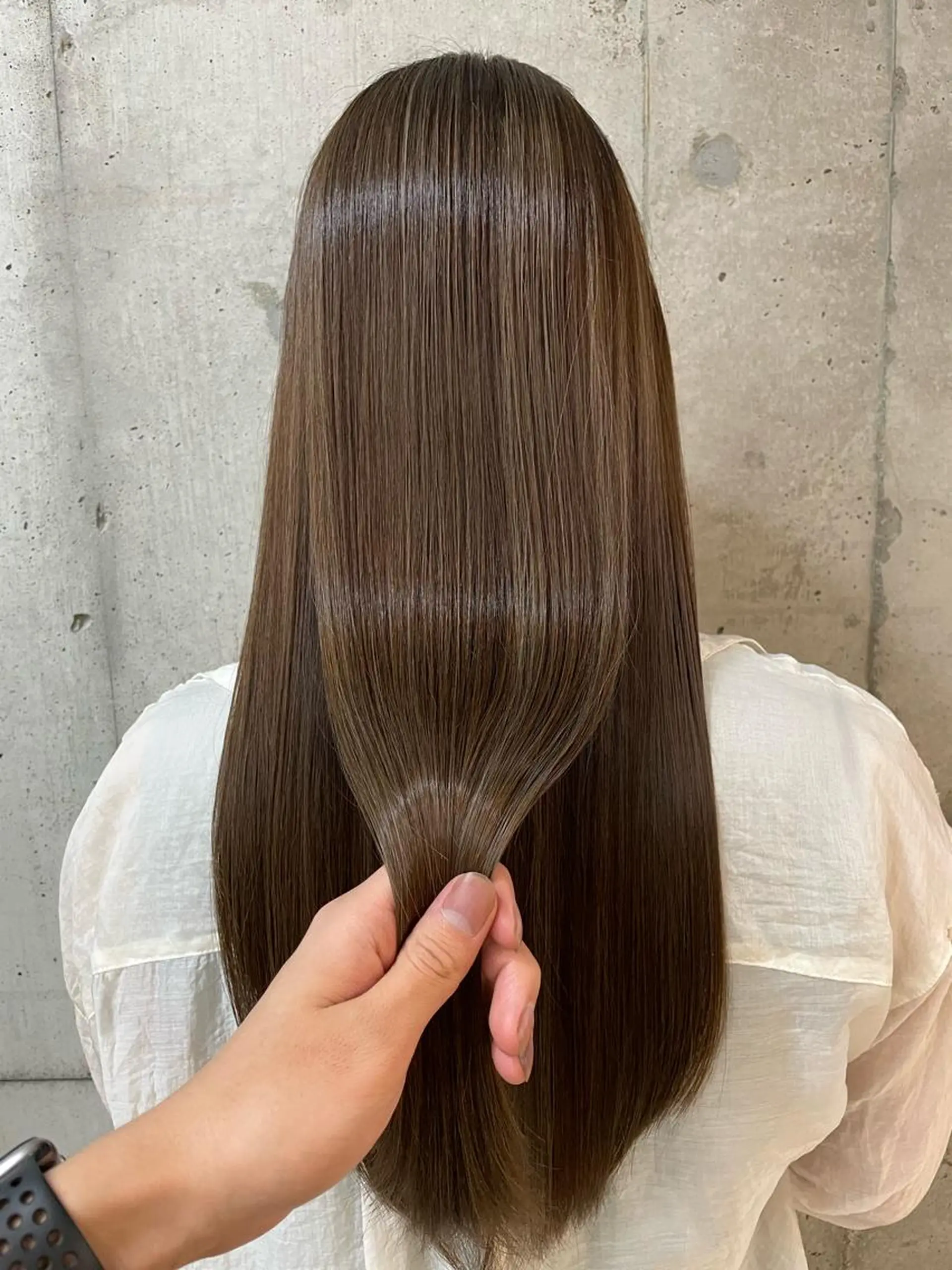 セミロング カラー ヘアカラー トリートメント ヘッドスパ レイヤーカット× 髪質改善たもりのヘアスタイル