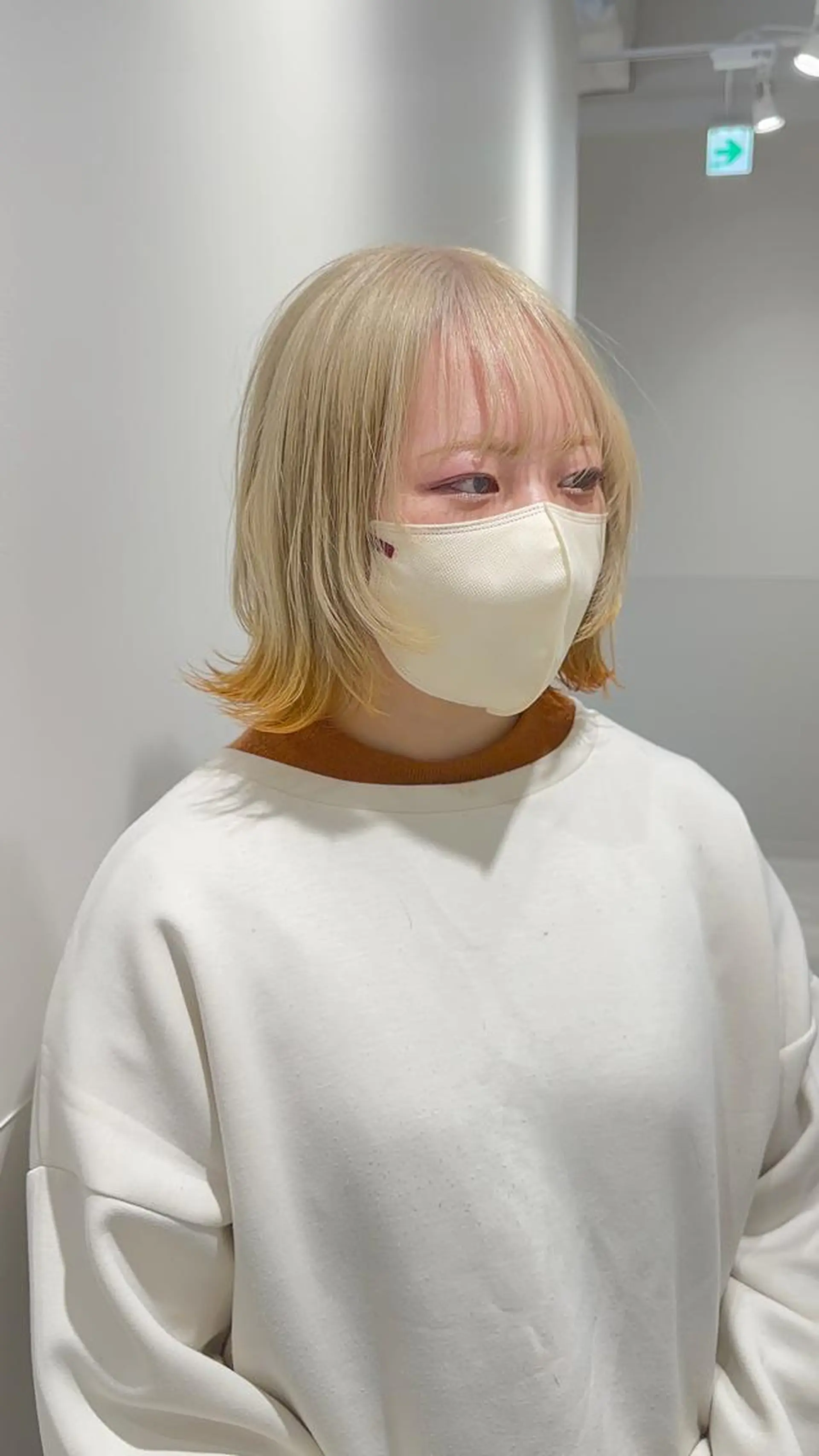 ショート カラー パーマ ヘアアレンジ メンズ キッズ ネイル マツエク・マツパ アイブロウ メンズバレイヤージュ メンズブリーチ メンズハイライト メンズインナーカラー メンズ韓国風 切りっぱなしヘアボブ ミディアムヘアRYOのヘアスタイル