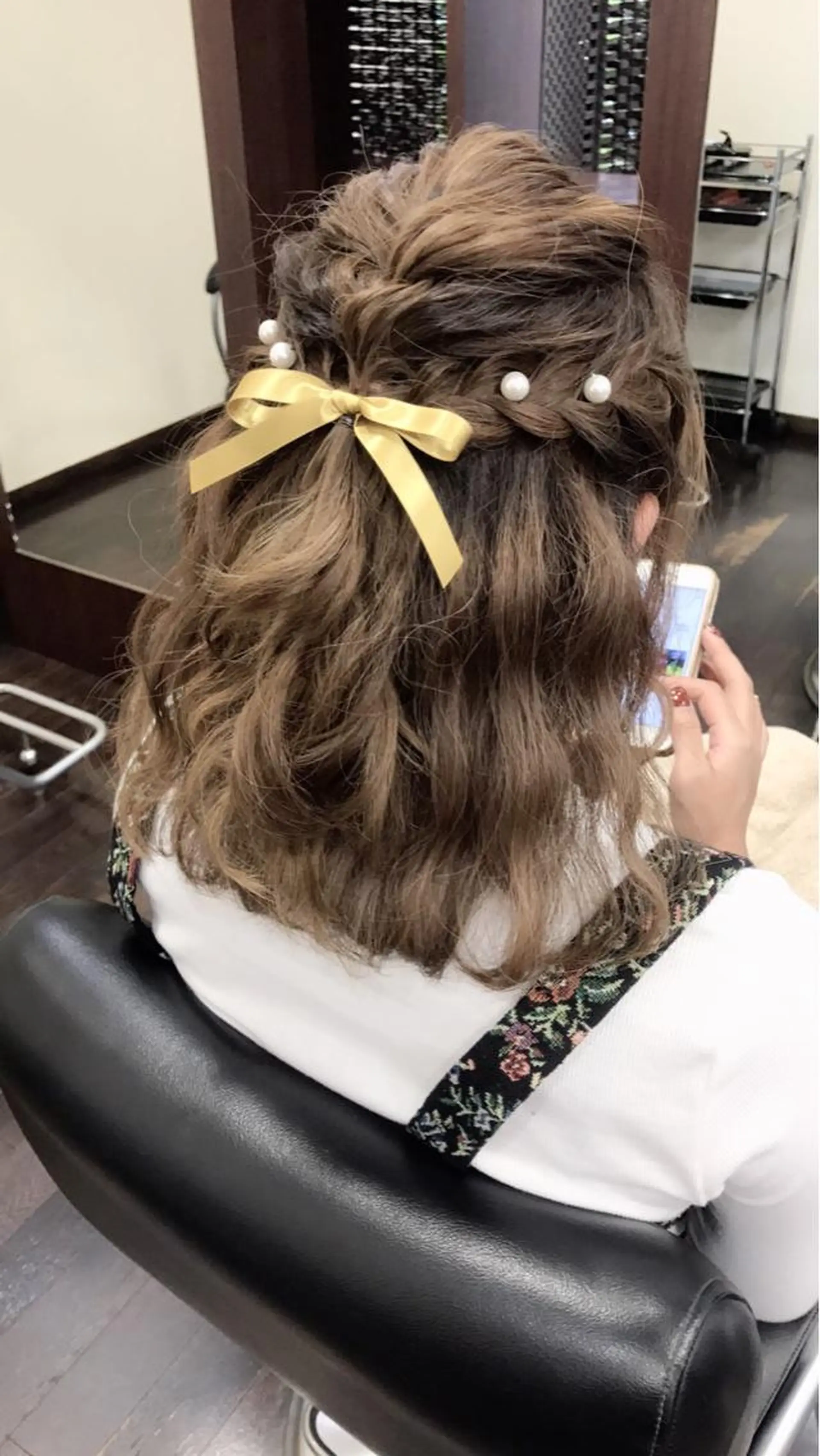 ミディアム ヘアアレンジ 沢田 瞳のヘアスタイル