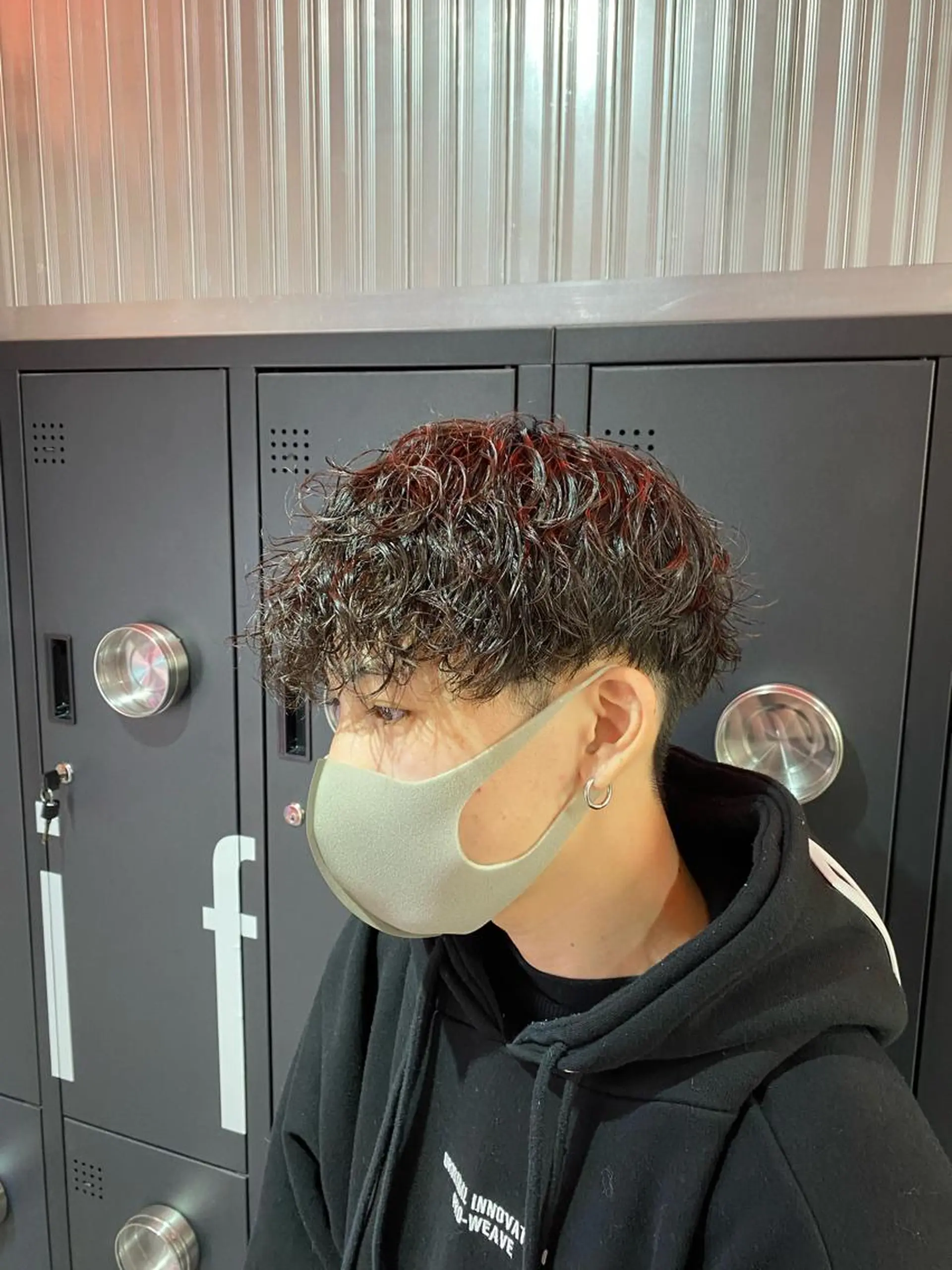 ミディアム カラー パーマ ヘアアレンジ メンズ キッズ ネイル マツエク・マツパ アイブロウ メンズバレイヤージュ メンズブリーチ メンズハイライト メンズハイトーン メンズインナーカラー カット パーマ トリートメント 🔥漢髪特化メンズ マネージャーYUKIのヘアスタイル