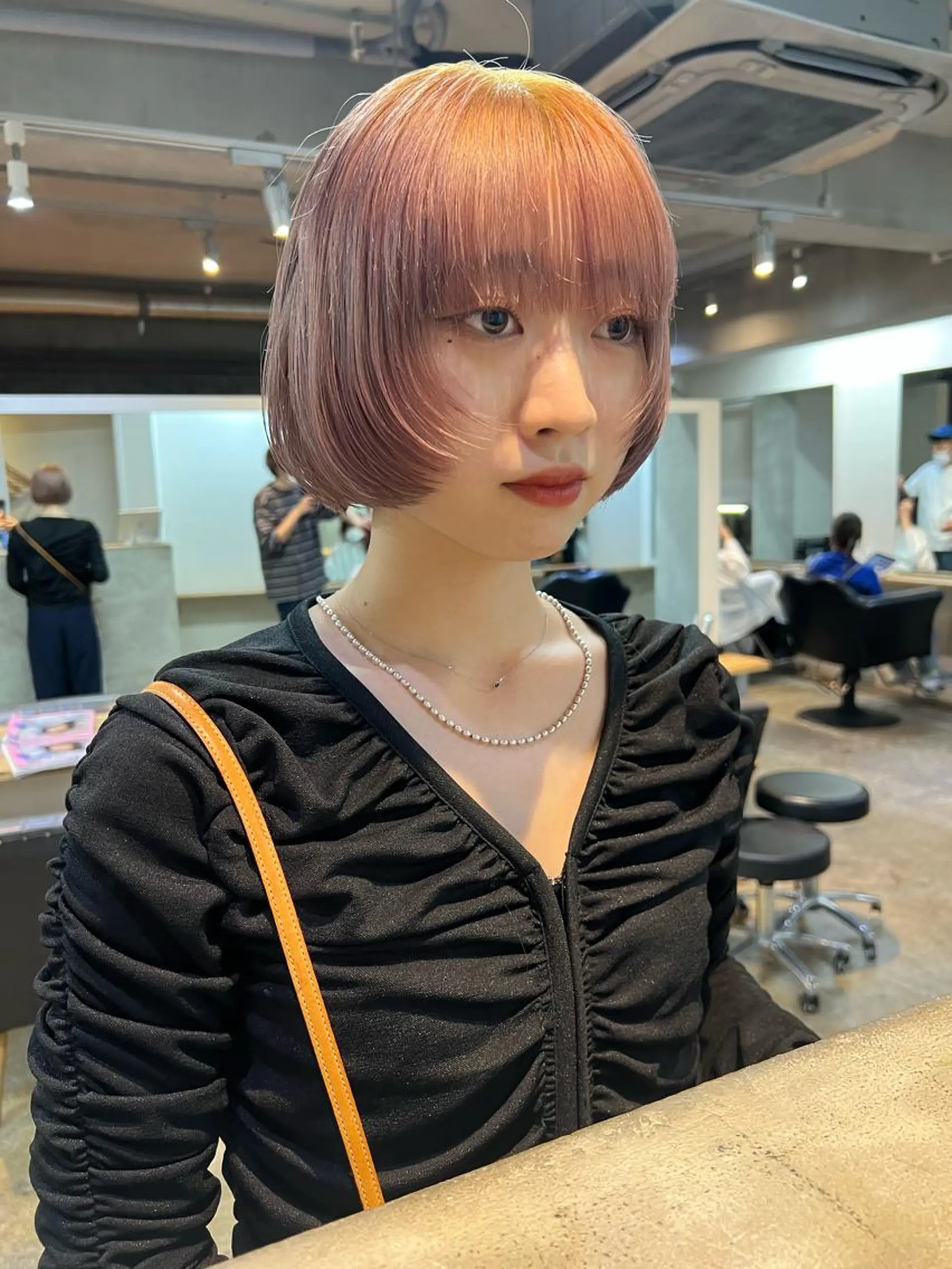 ショート カット ヘアカラー トリートメント 東のりか/ハイトーン ブリーチカラー/ボブのヘアスタイル