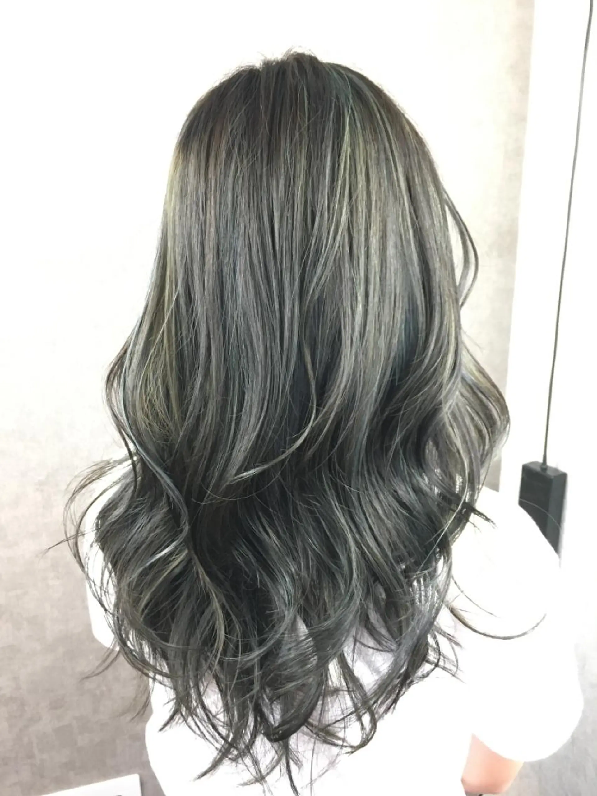 ロング カラー ツイストスパイラル パーマ✂︎ KYOUのヘアスタイル